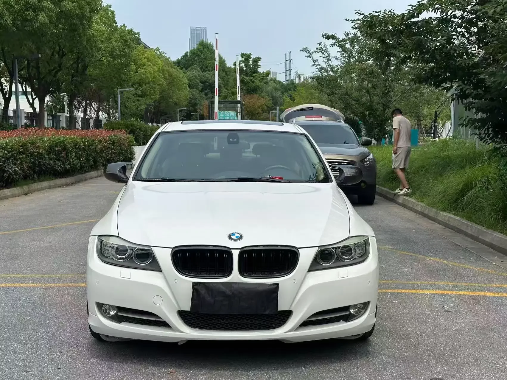 BMW 3 Series  из Китая
