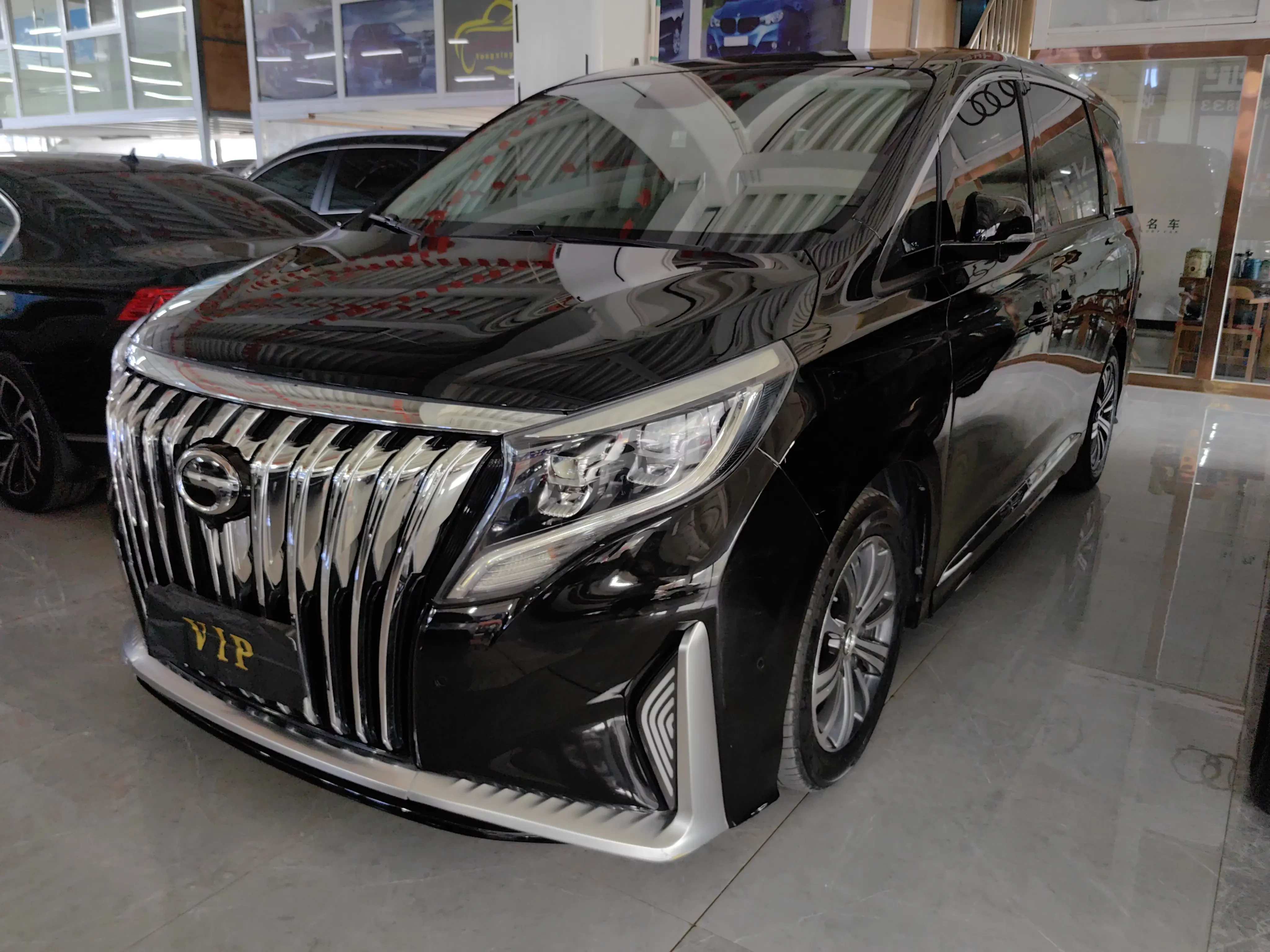 GAC Trumpchi M8