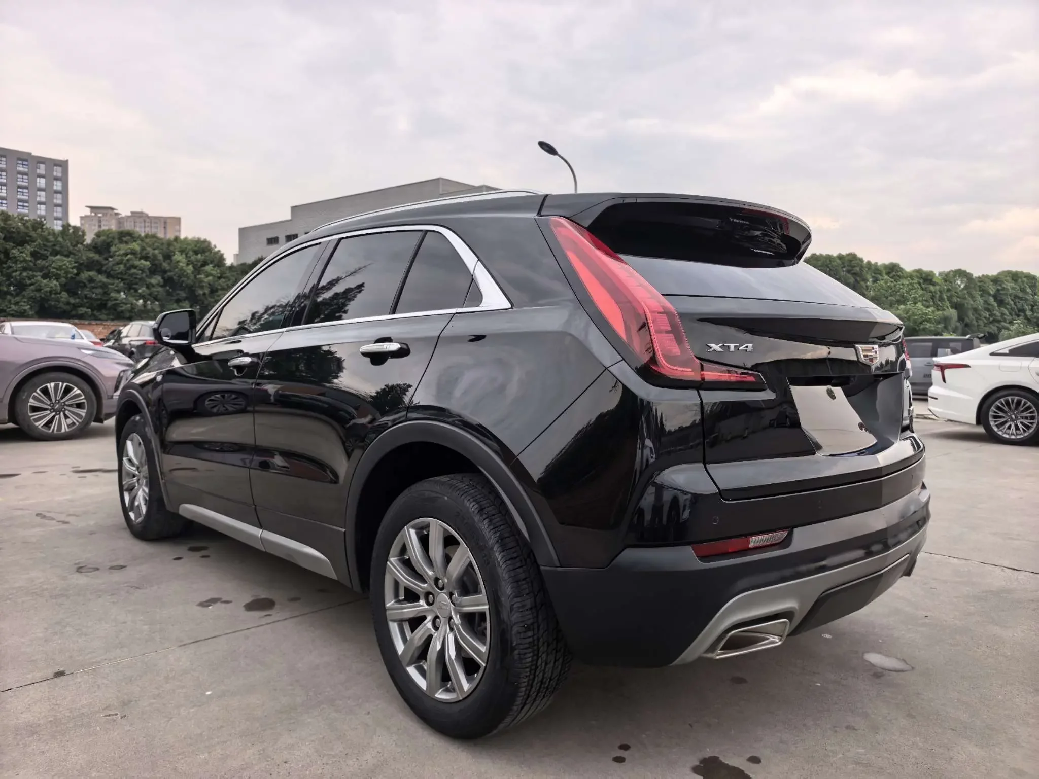 Cadillac XT4