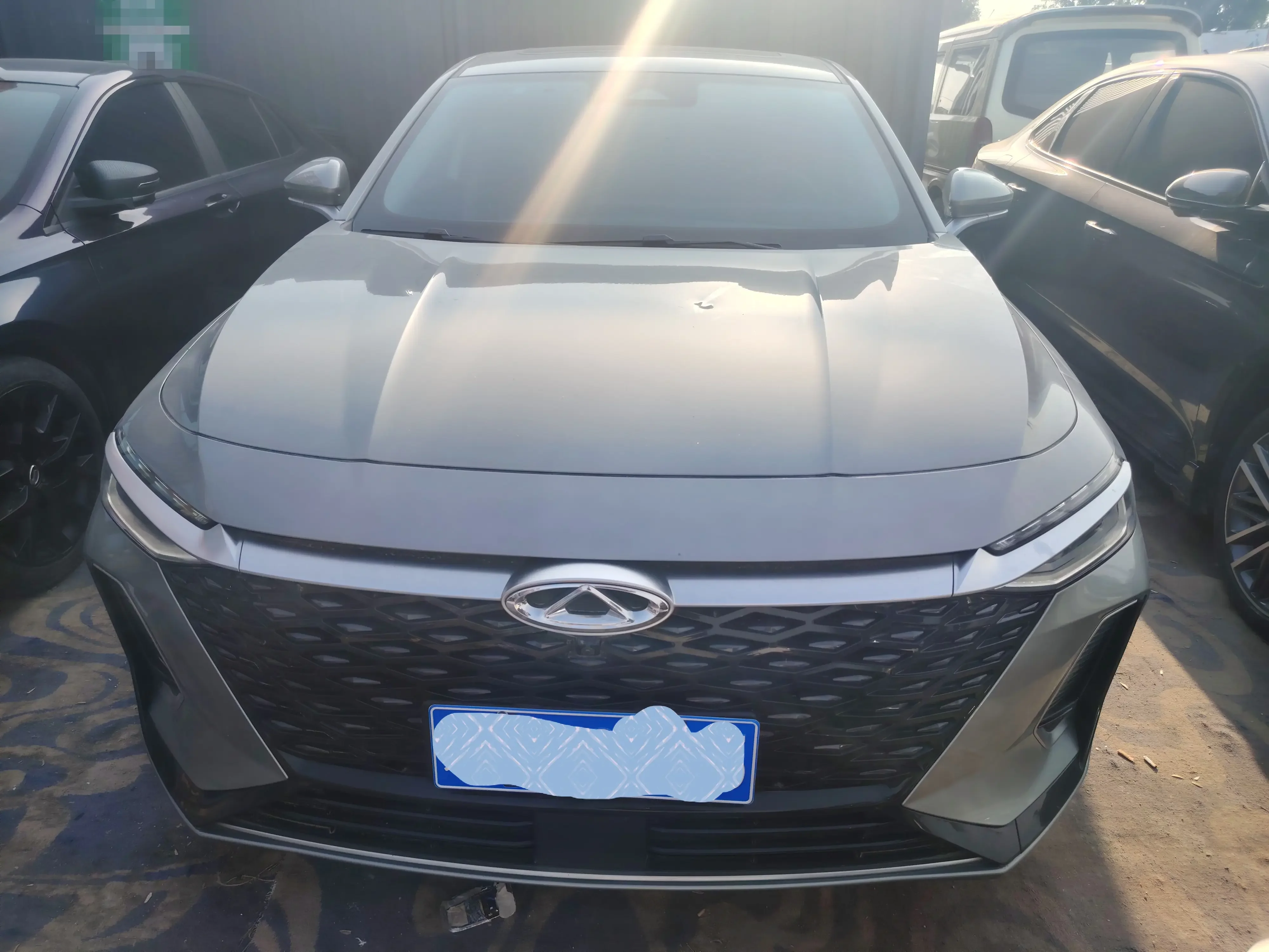 Chery Arrizo 8