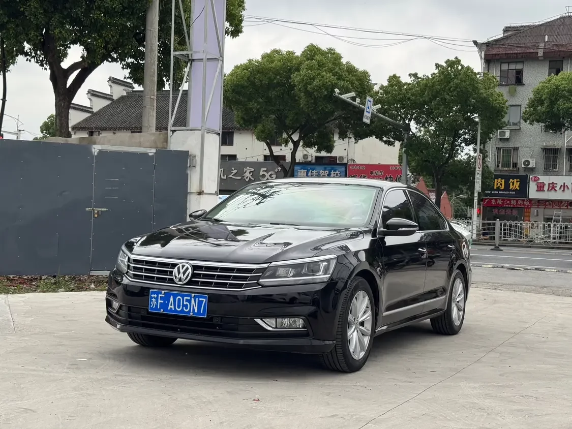 Volkswagen Passat