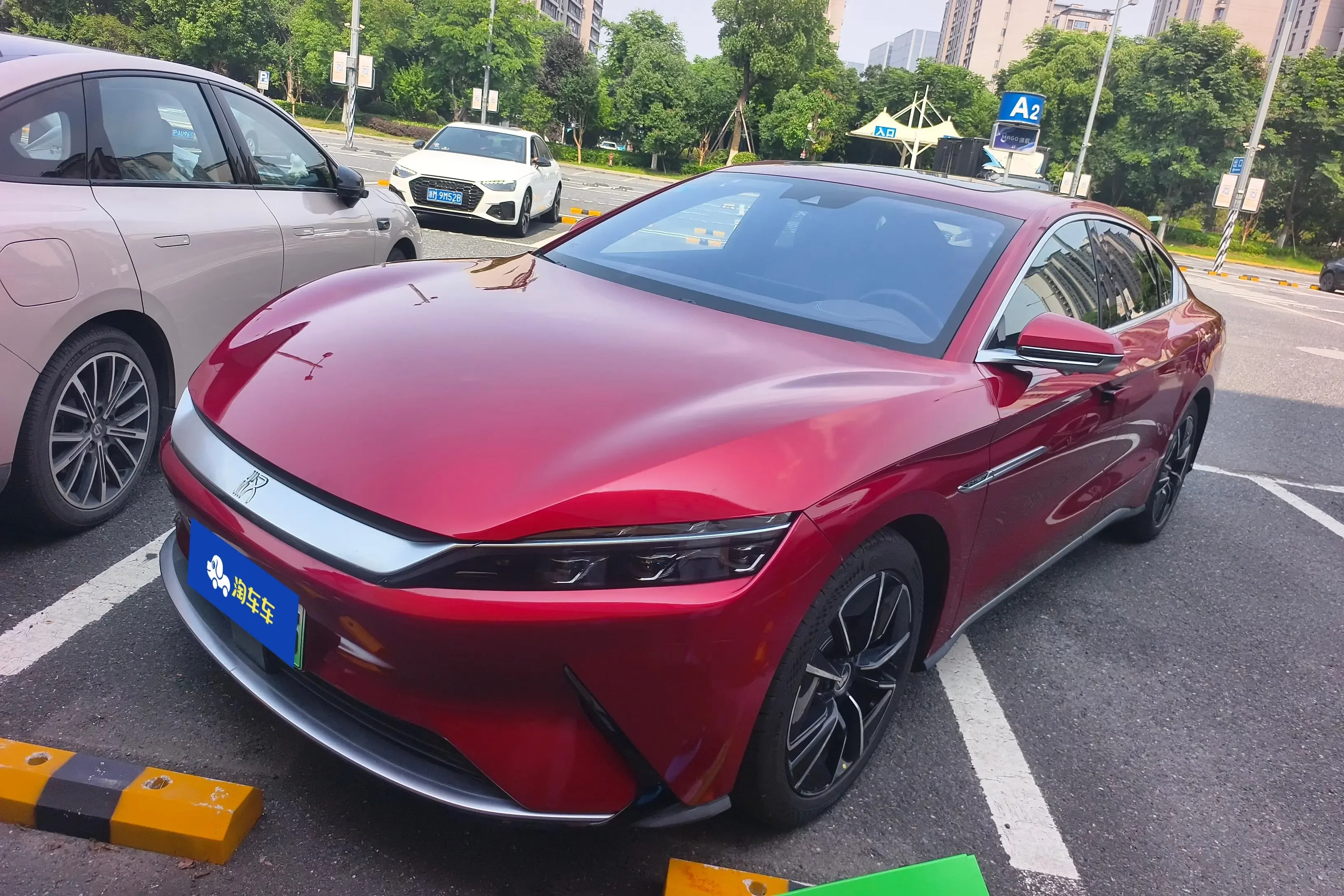 BYD Han EV