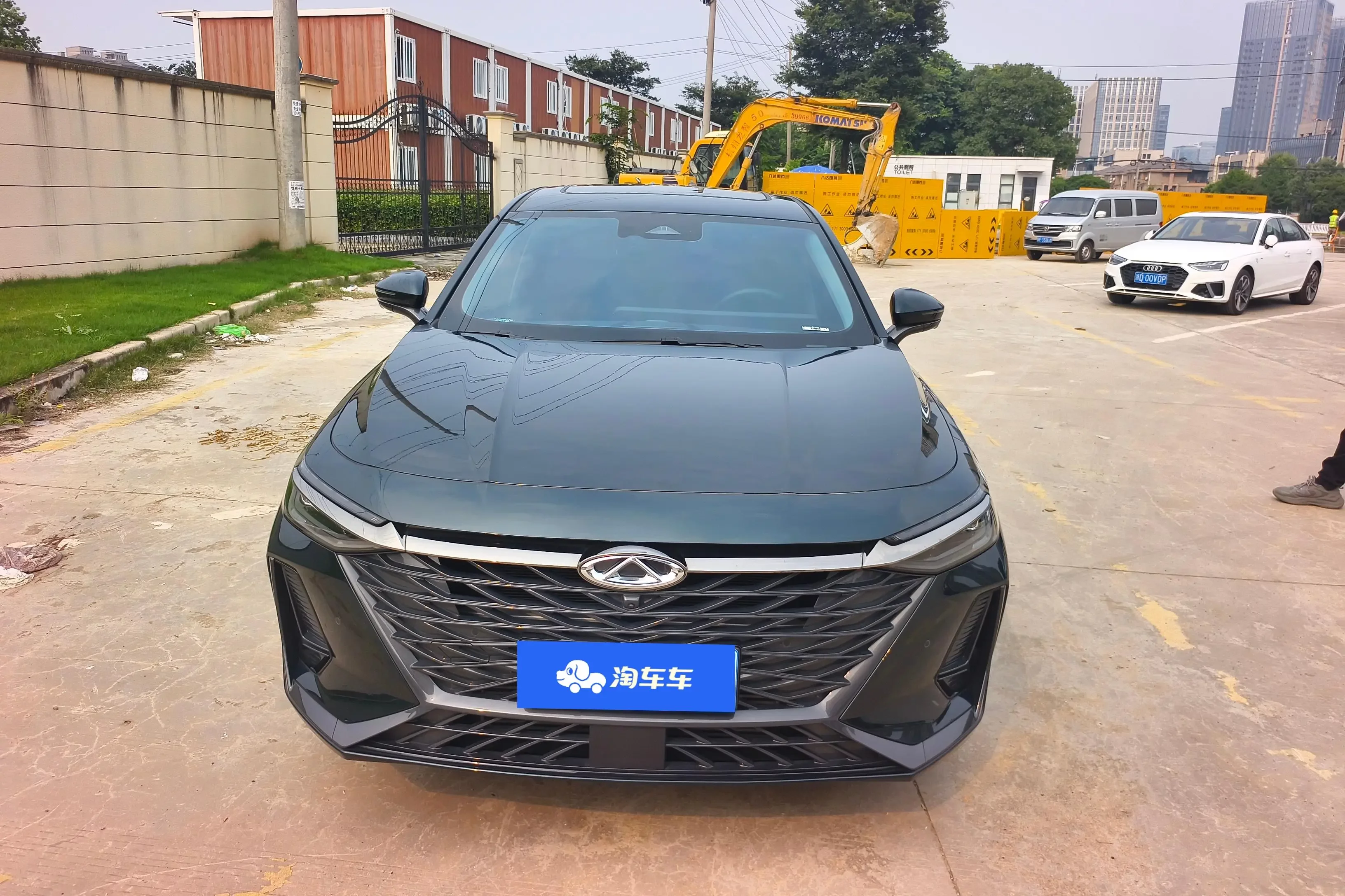 Chery Arrizo 8
