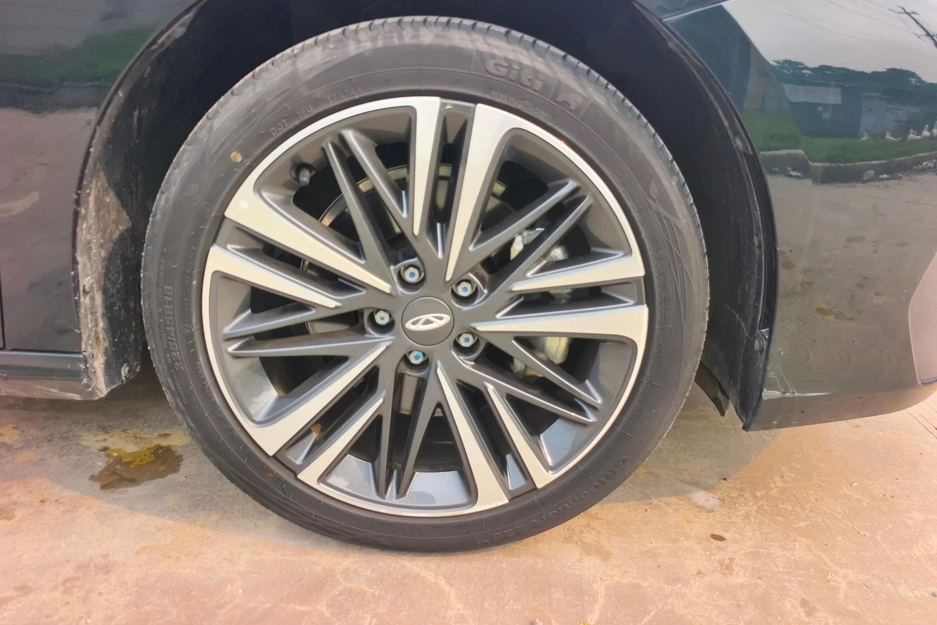 Chery Arrizo 8