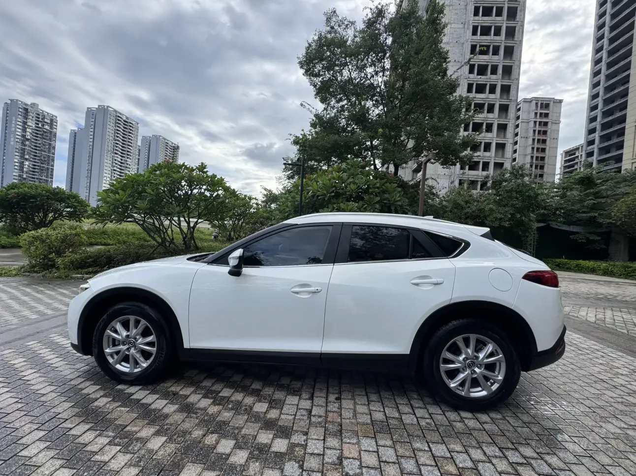Mazda CX-4