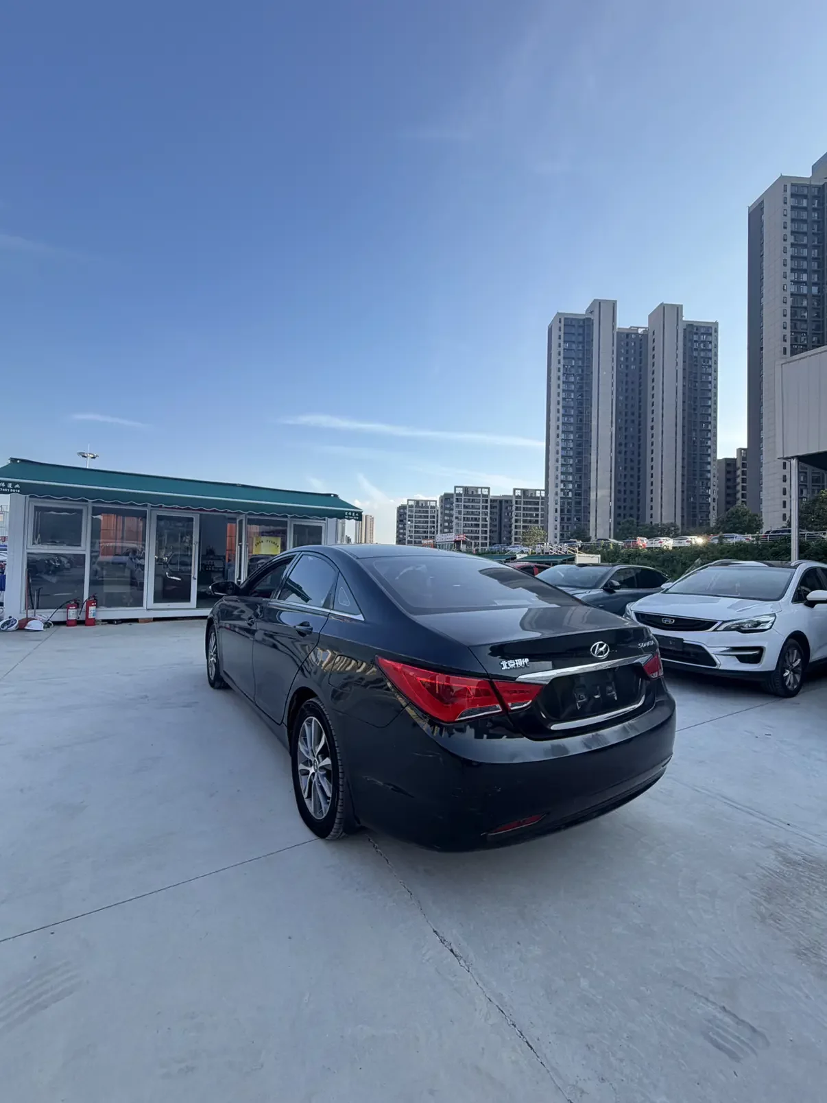 Hyundai sonata eight