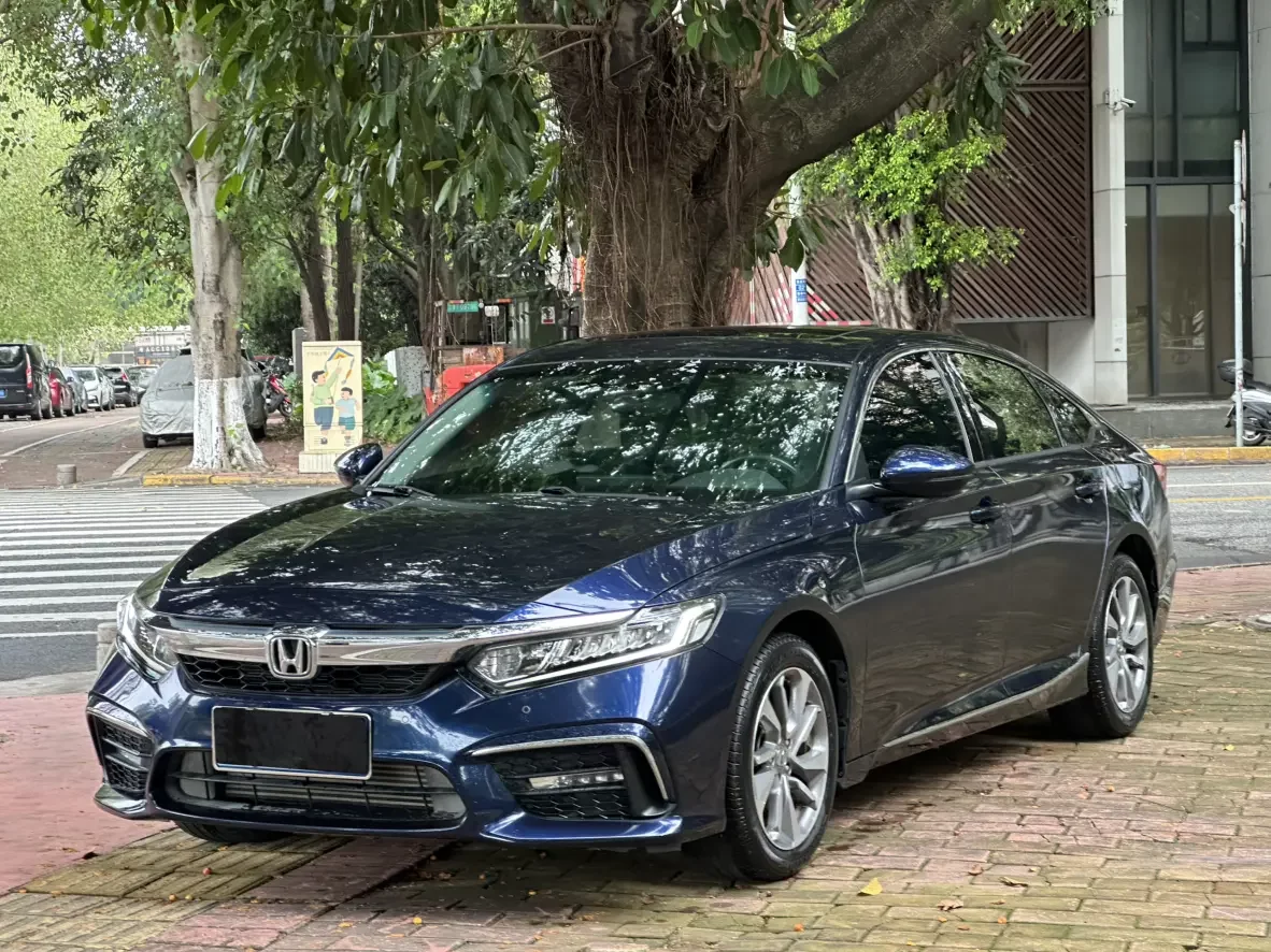 Honda Inspire