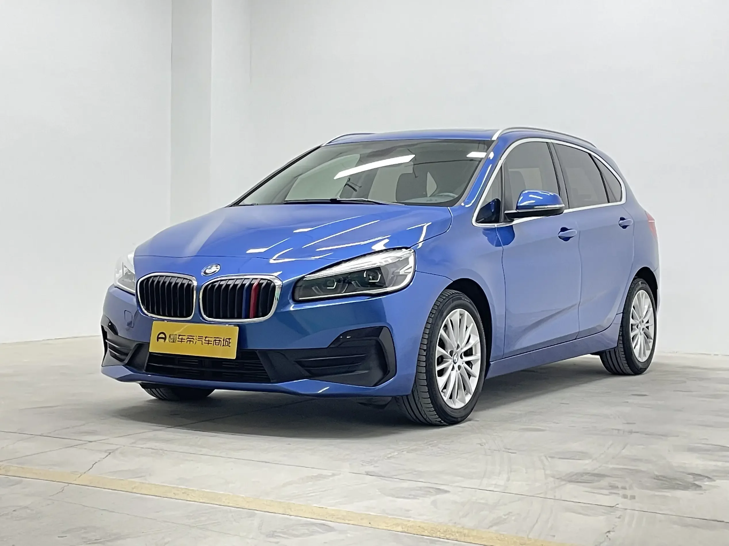 BMW 2 Series Active Tourer  из Китая