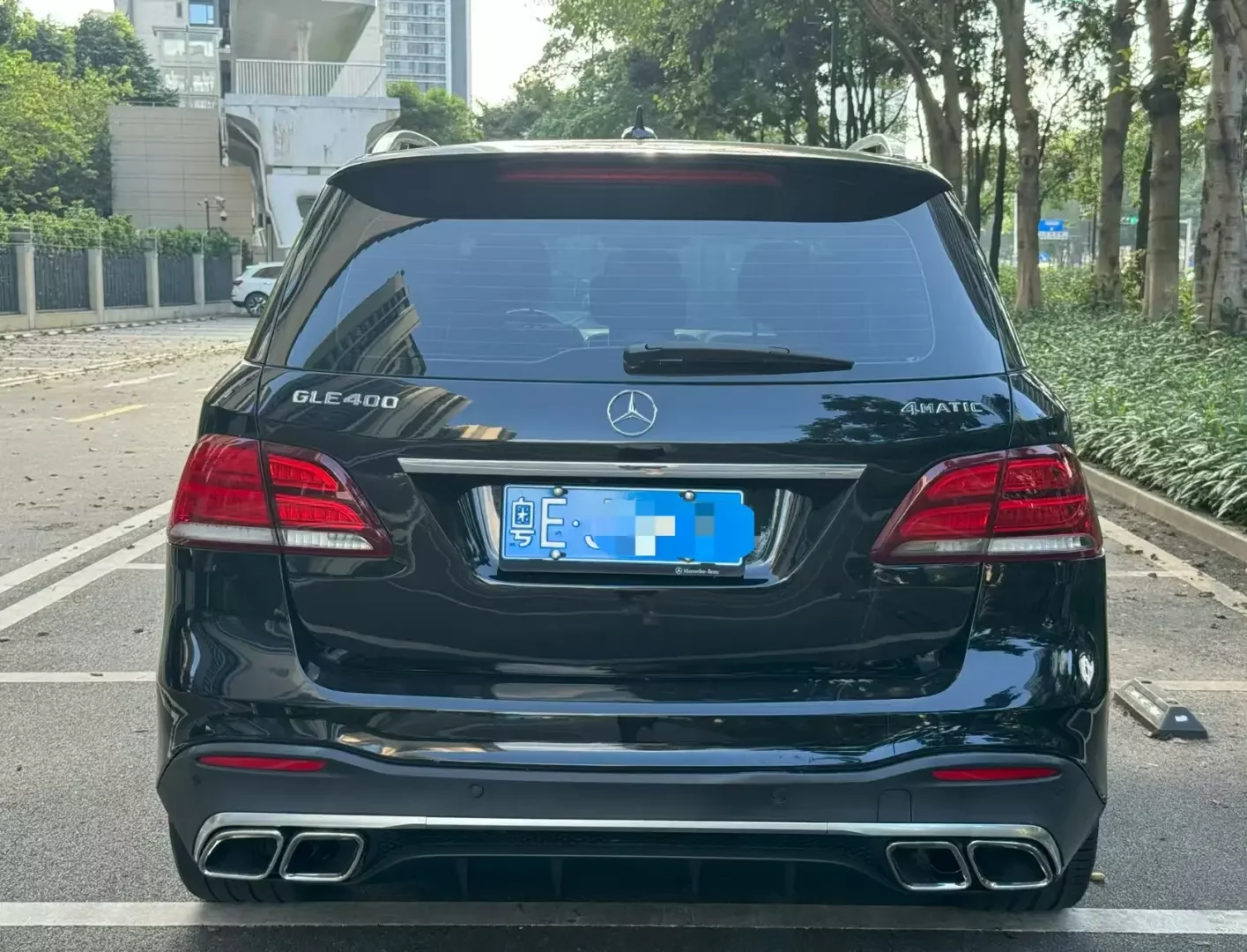 Mercedes-Benz GLE (Imported)