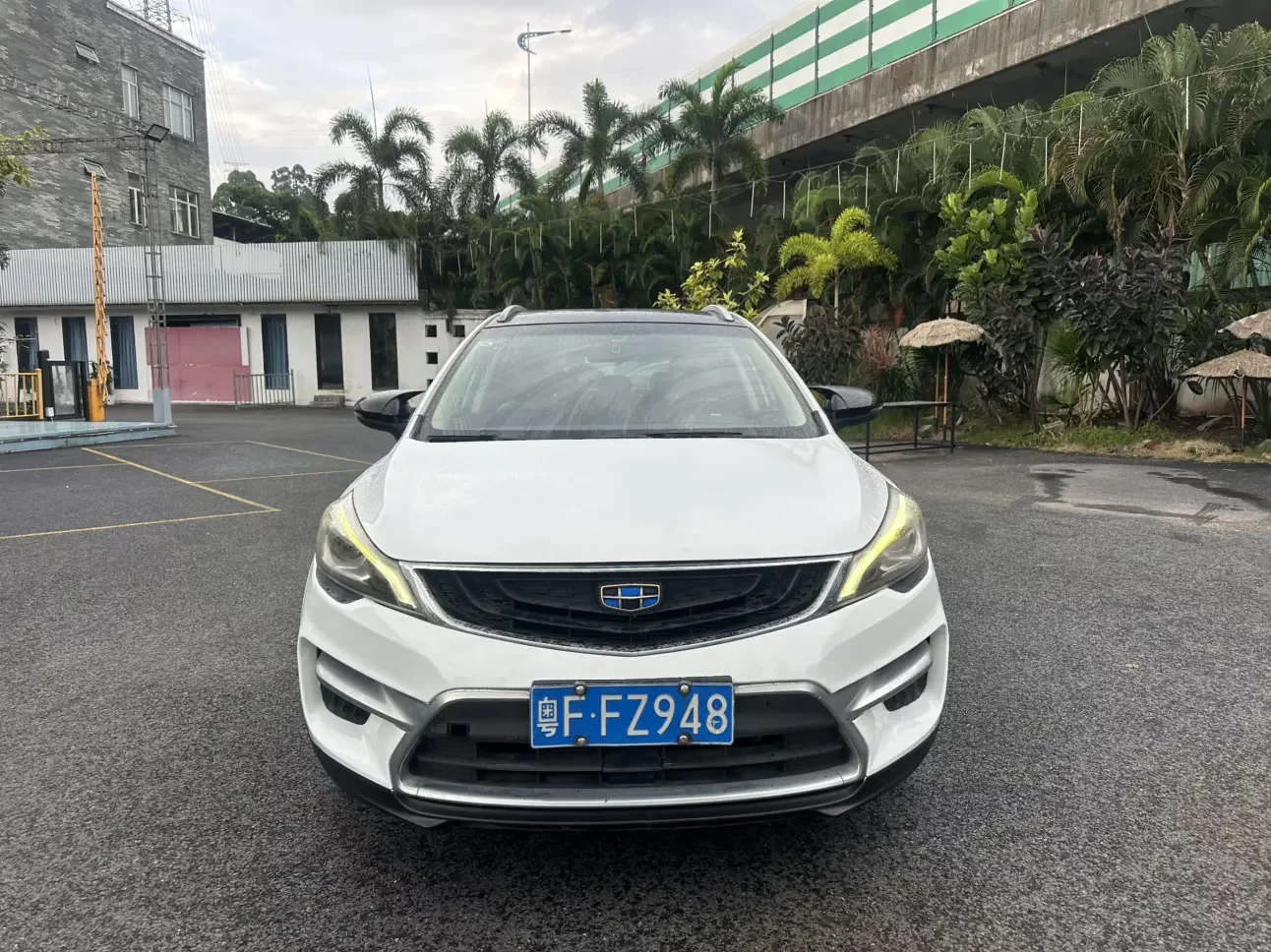 Geely Emgrand GS