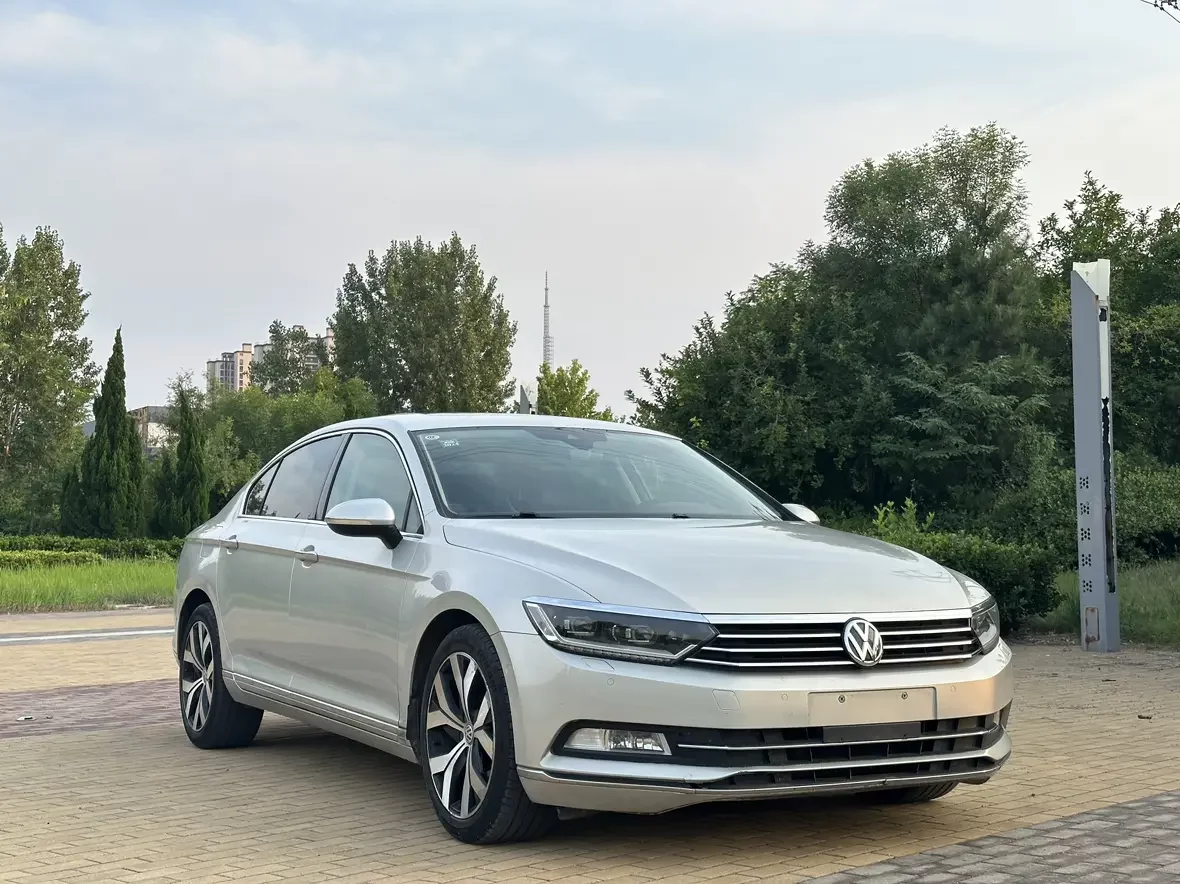 Volkswagen Magotan