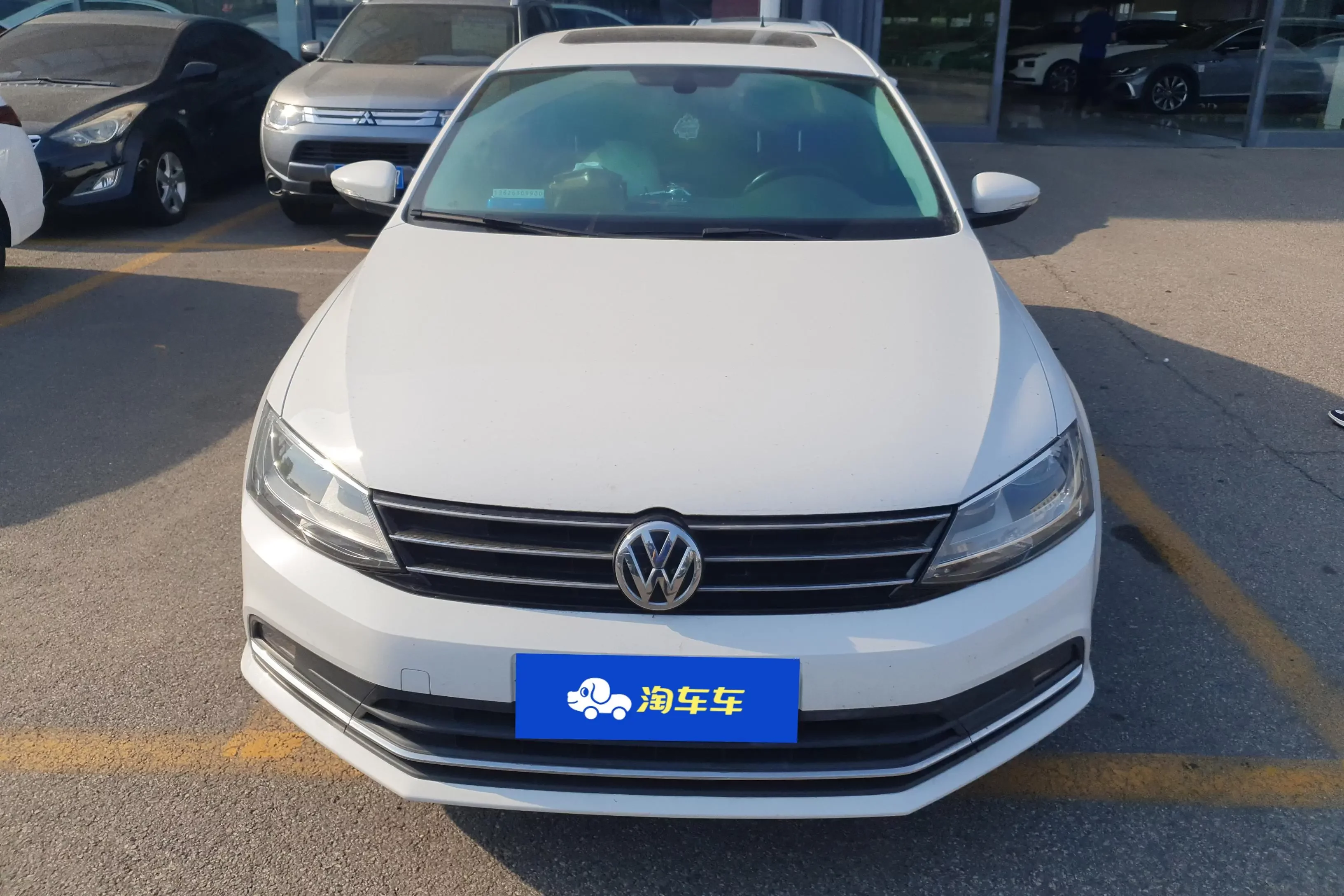 Volkswagen Sagitar