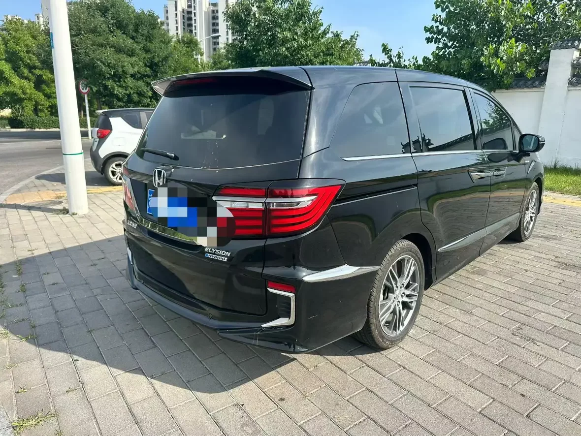 Honda Elysion