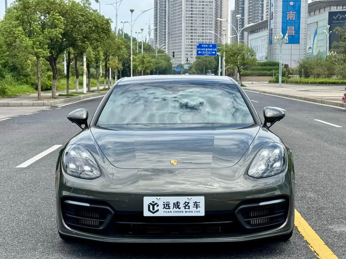 Porsche Panamera