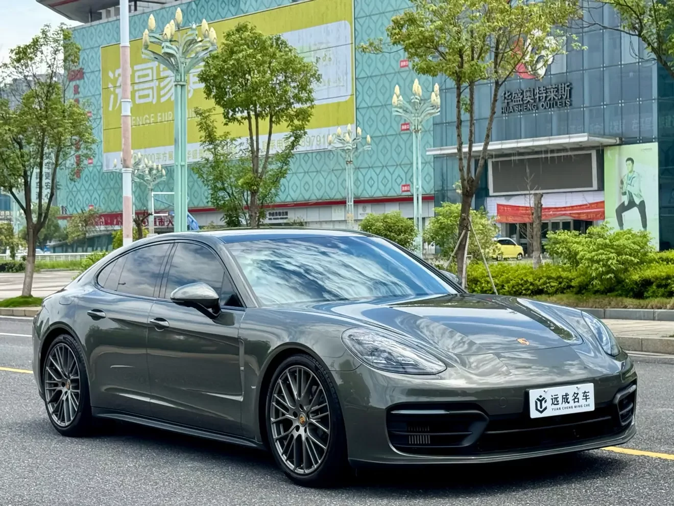 Porsche Panamera
