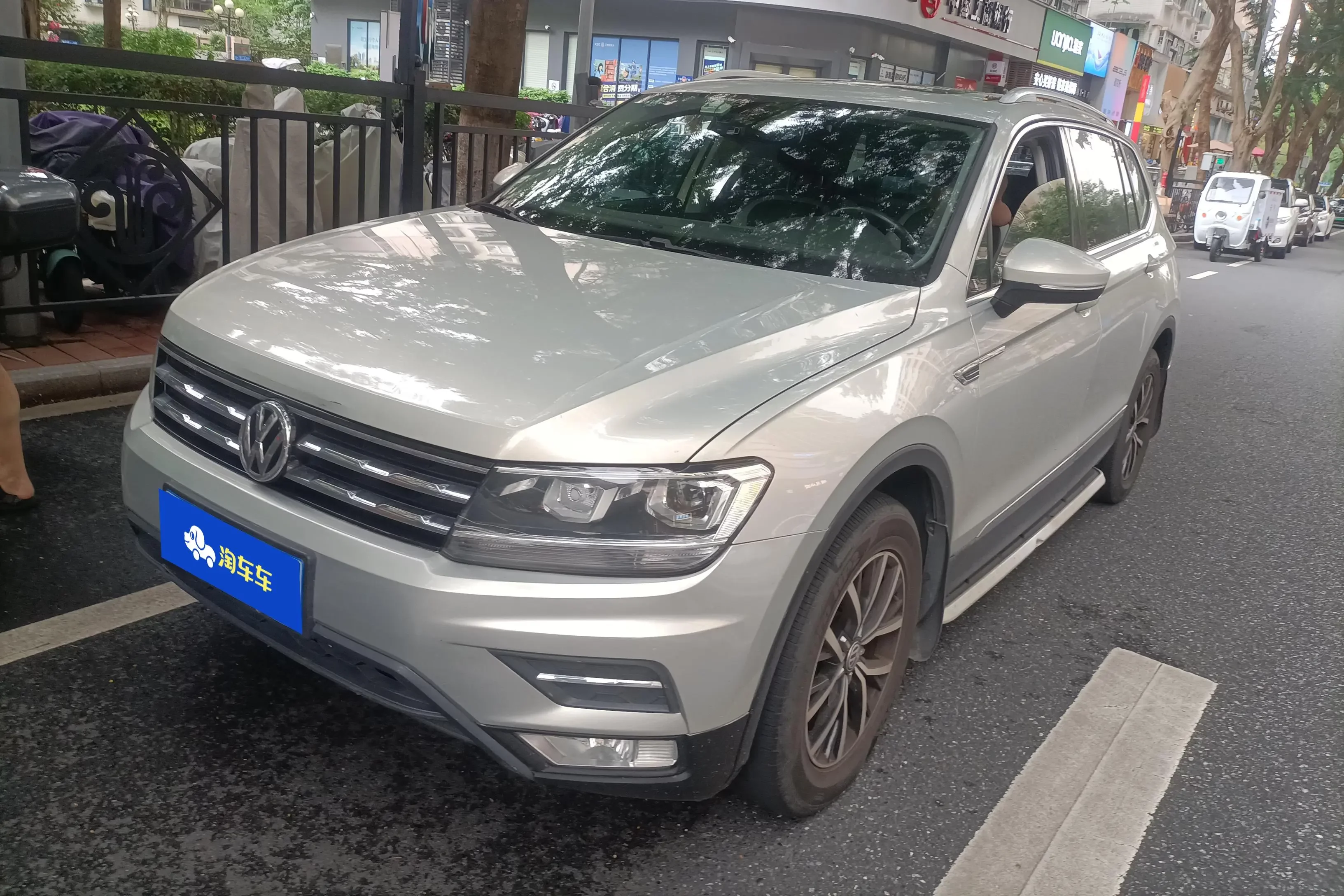 Volkswagen Tiguan L