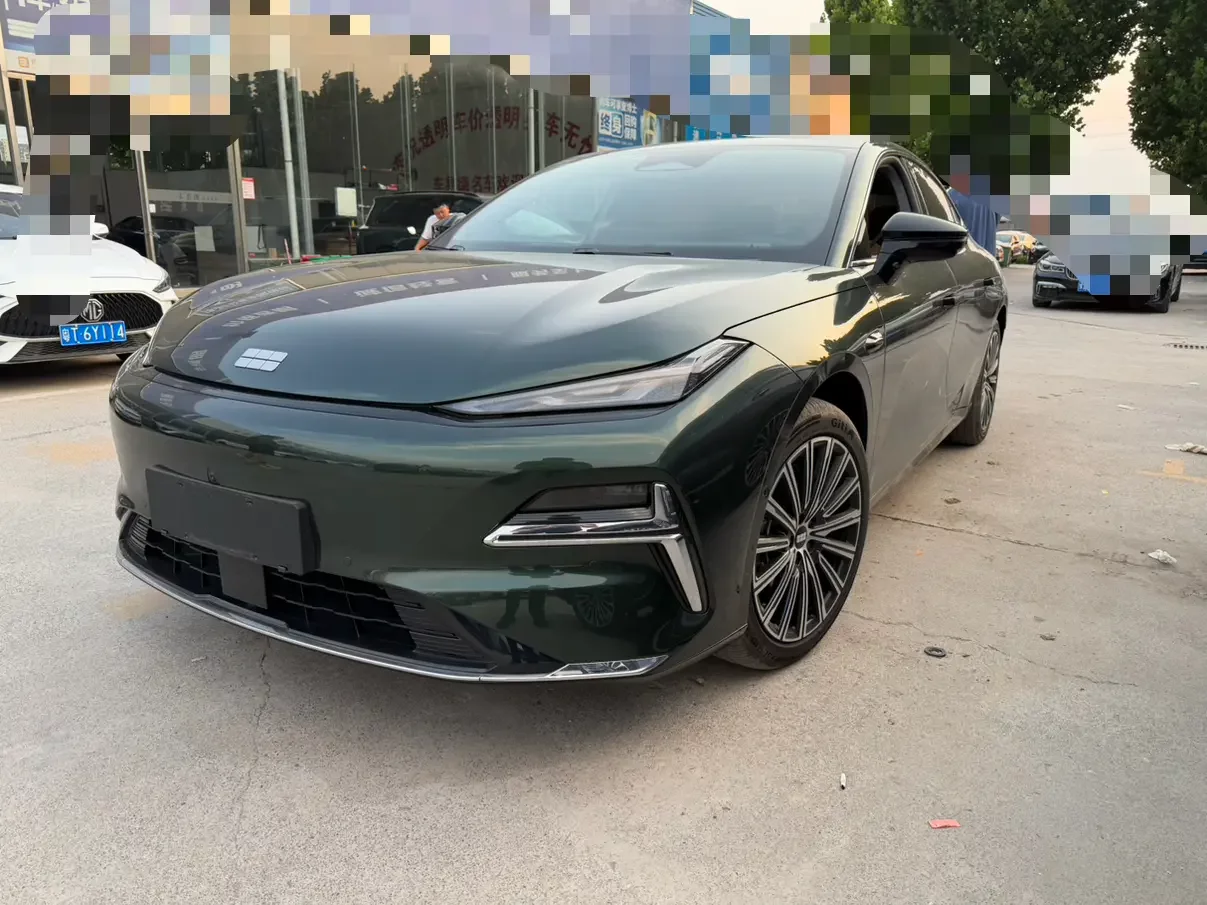 Geely Galaxy Star 8 PHEV