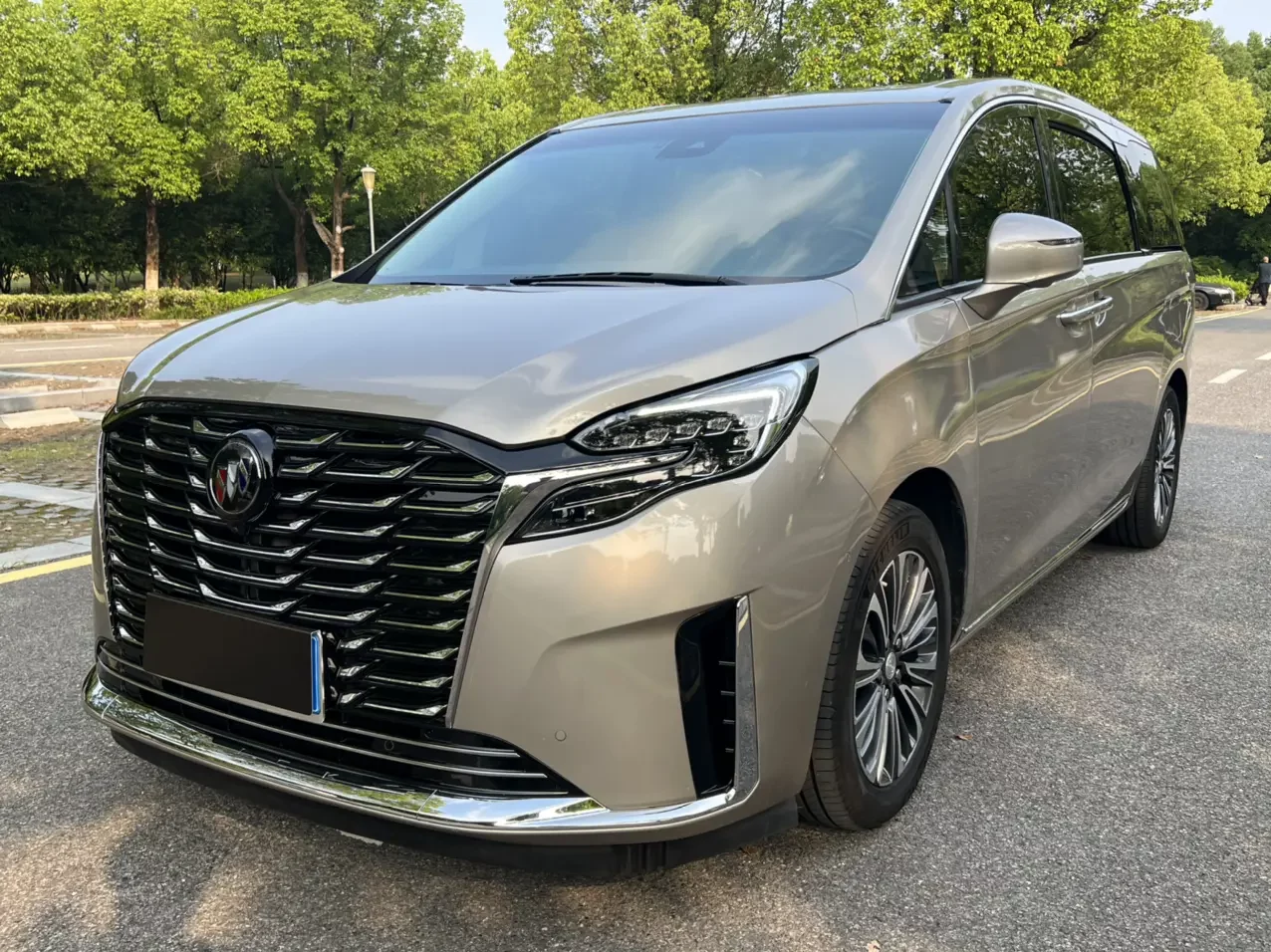 Buick GL8