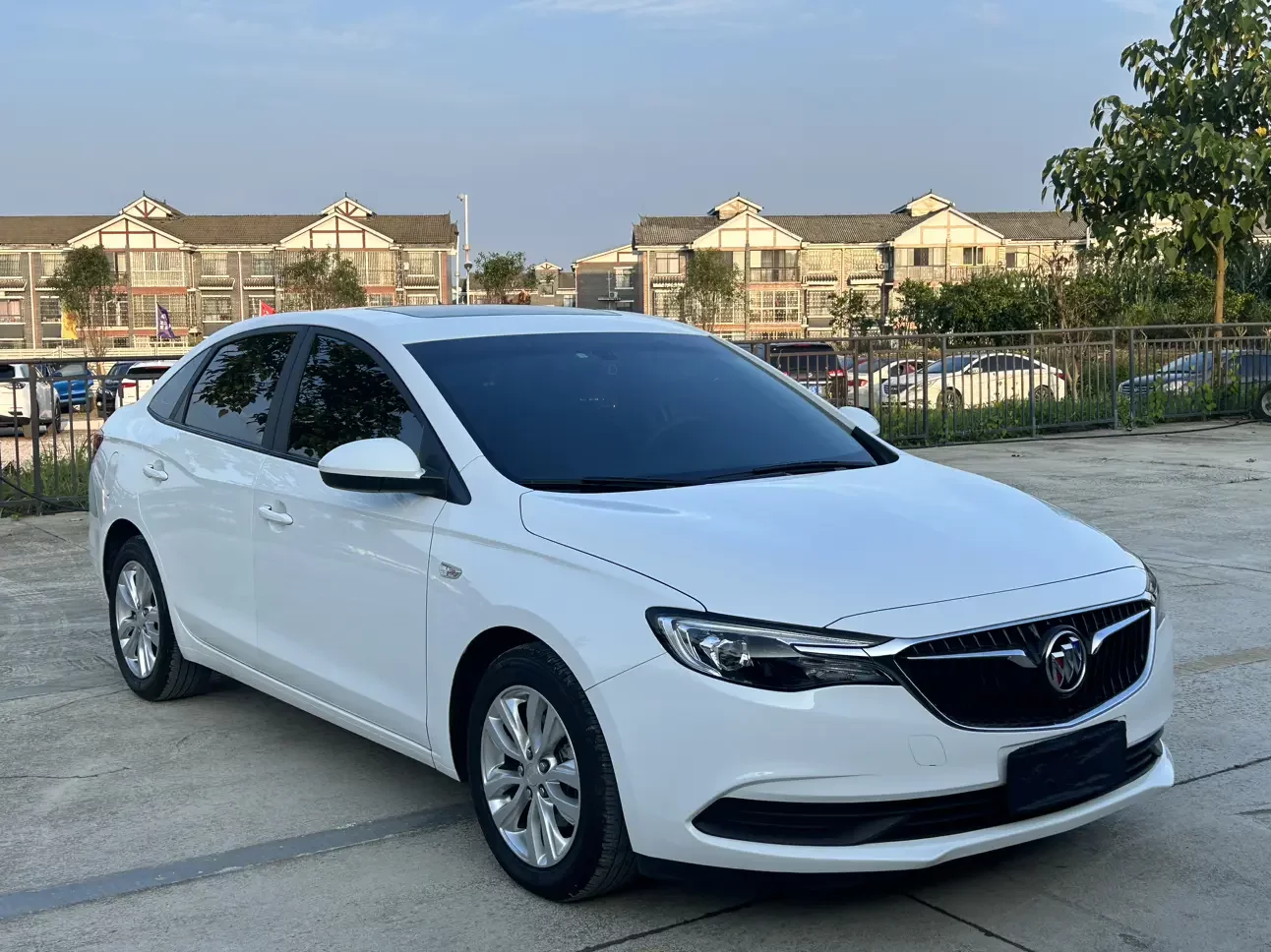 Buick Yinglang