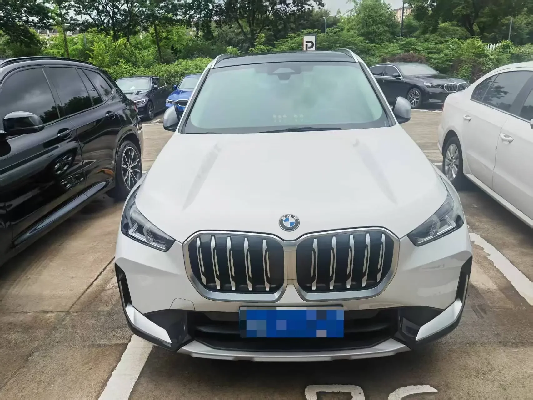 BMW X1