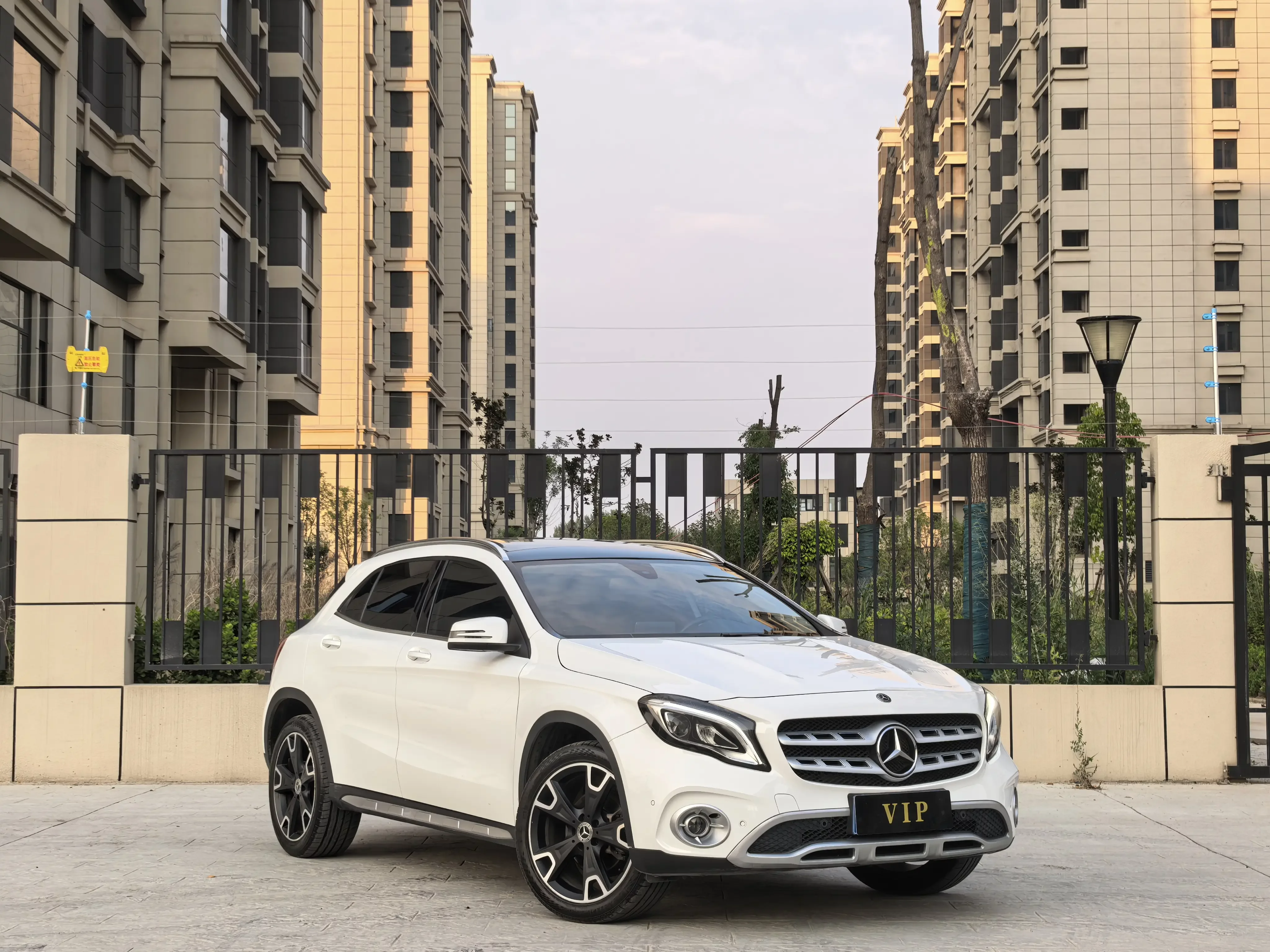 Mercedes-Benz GLA