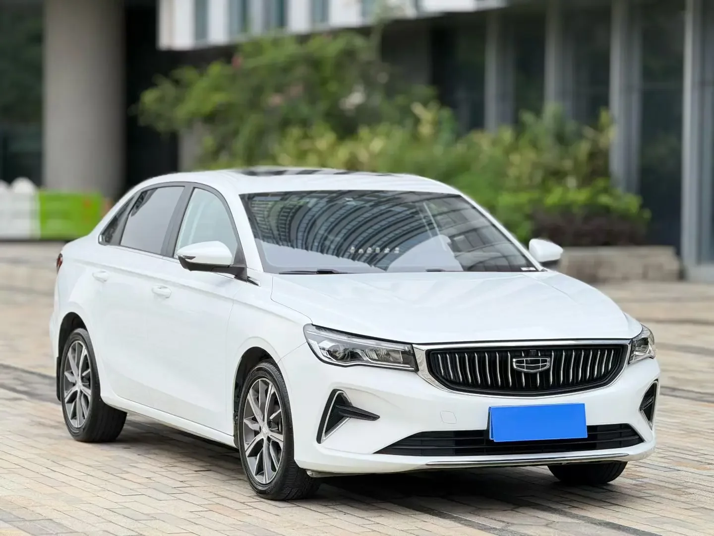 Geely emgrand
