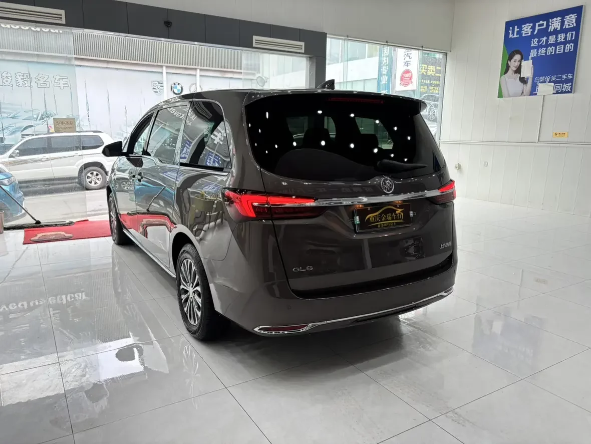 Buick GL8