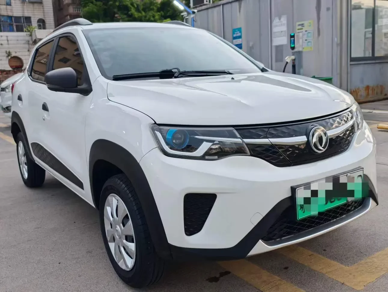 Kai Chen Venucia e30