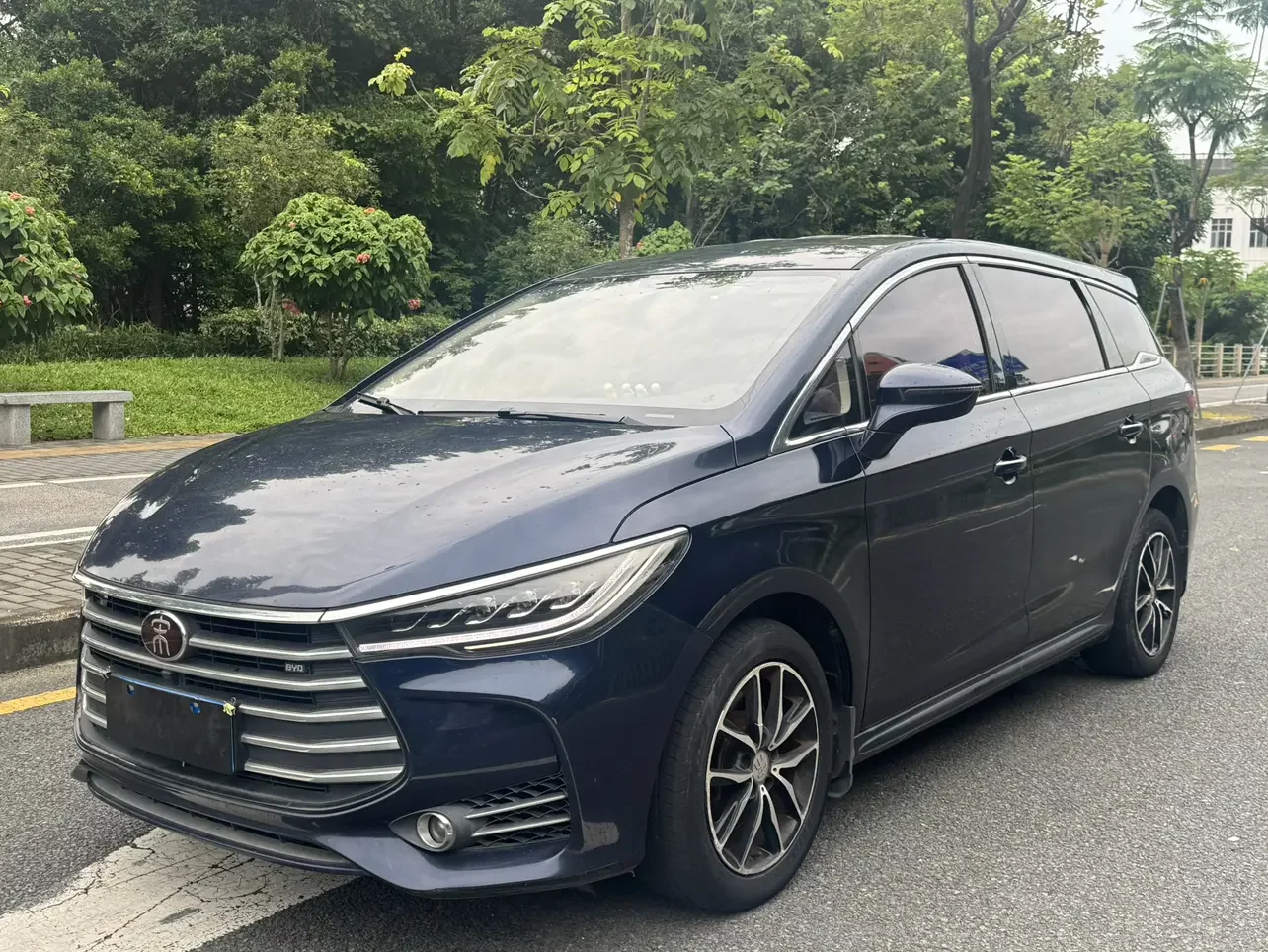 BYD Song MAX