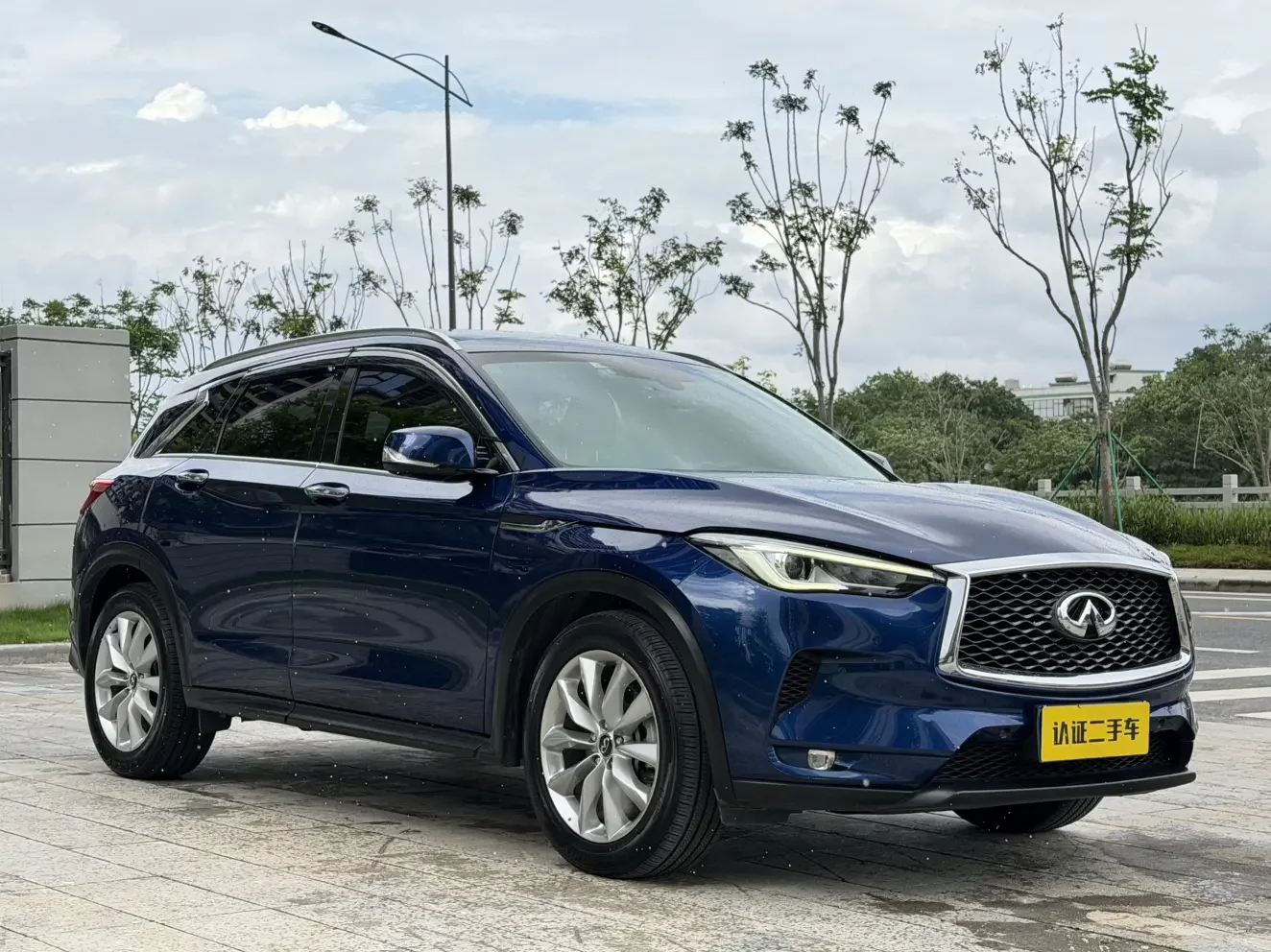 Infiniti QX50
