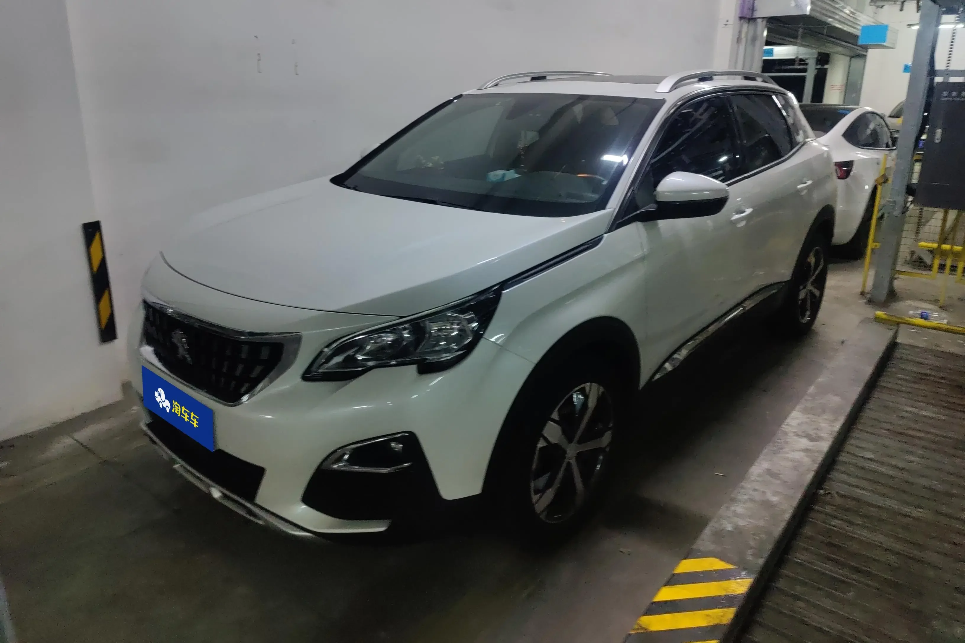 Peugeot 4008