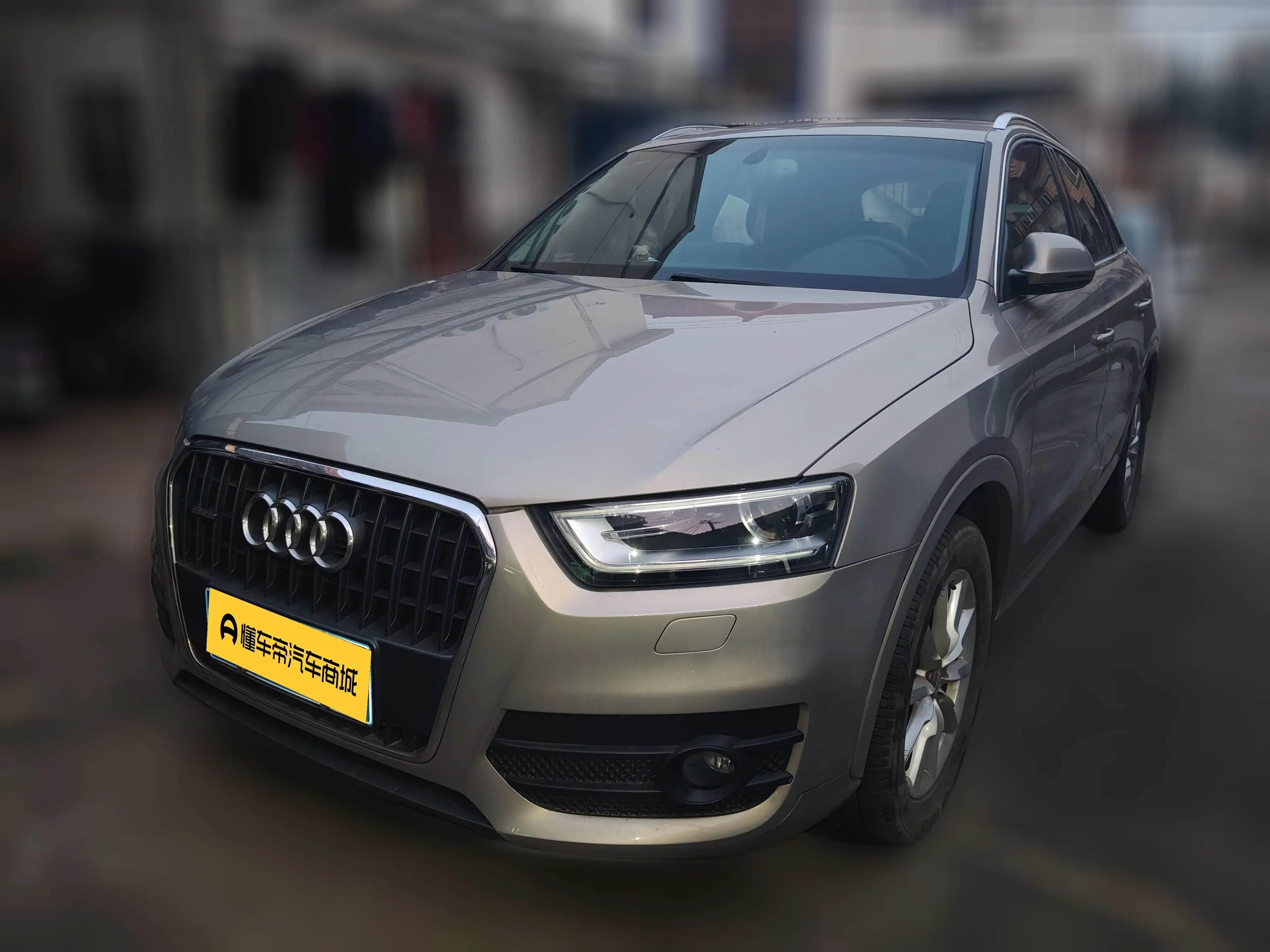 Audi Q3