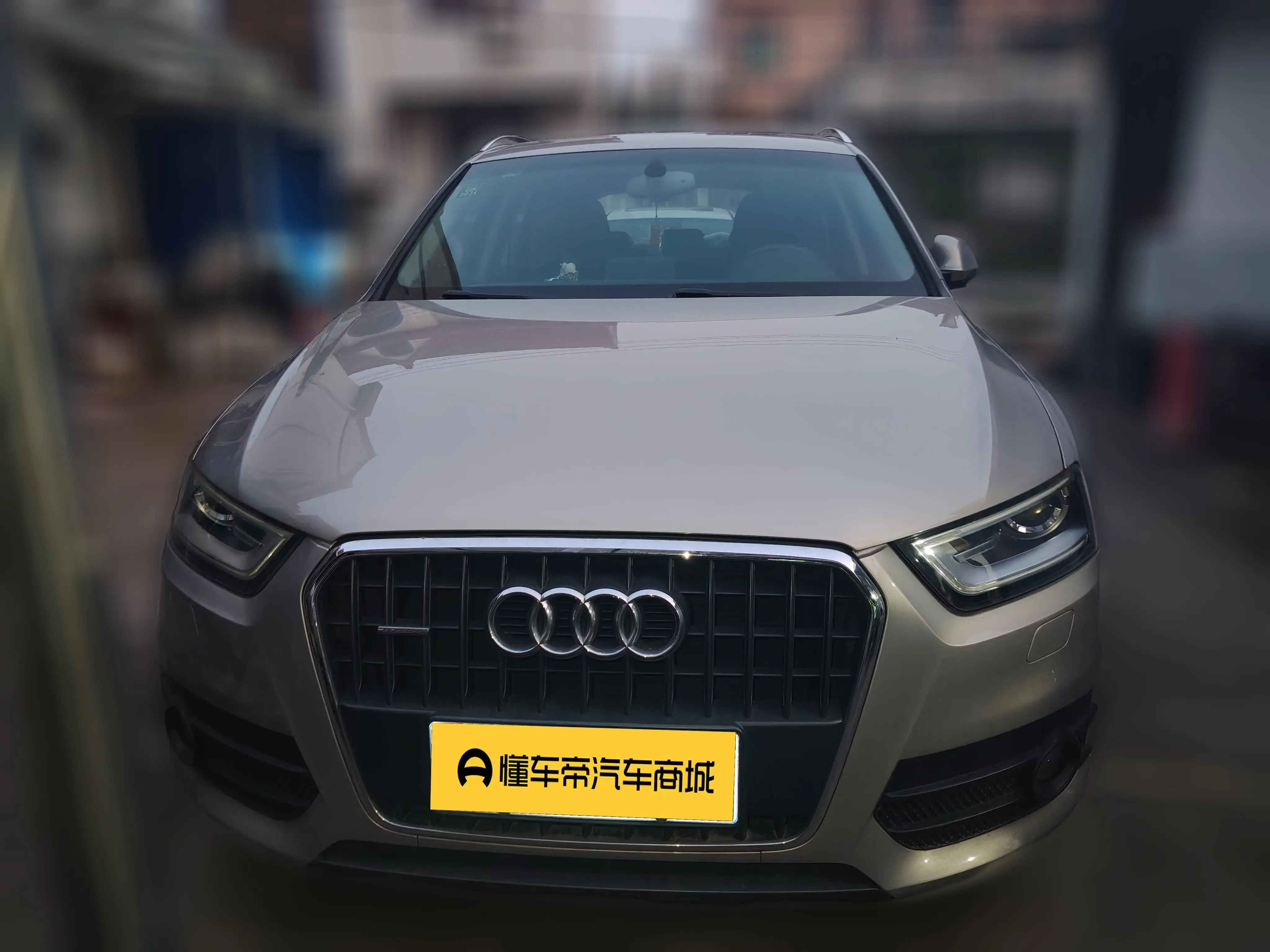 Audi Q3
