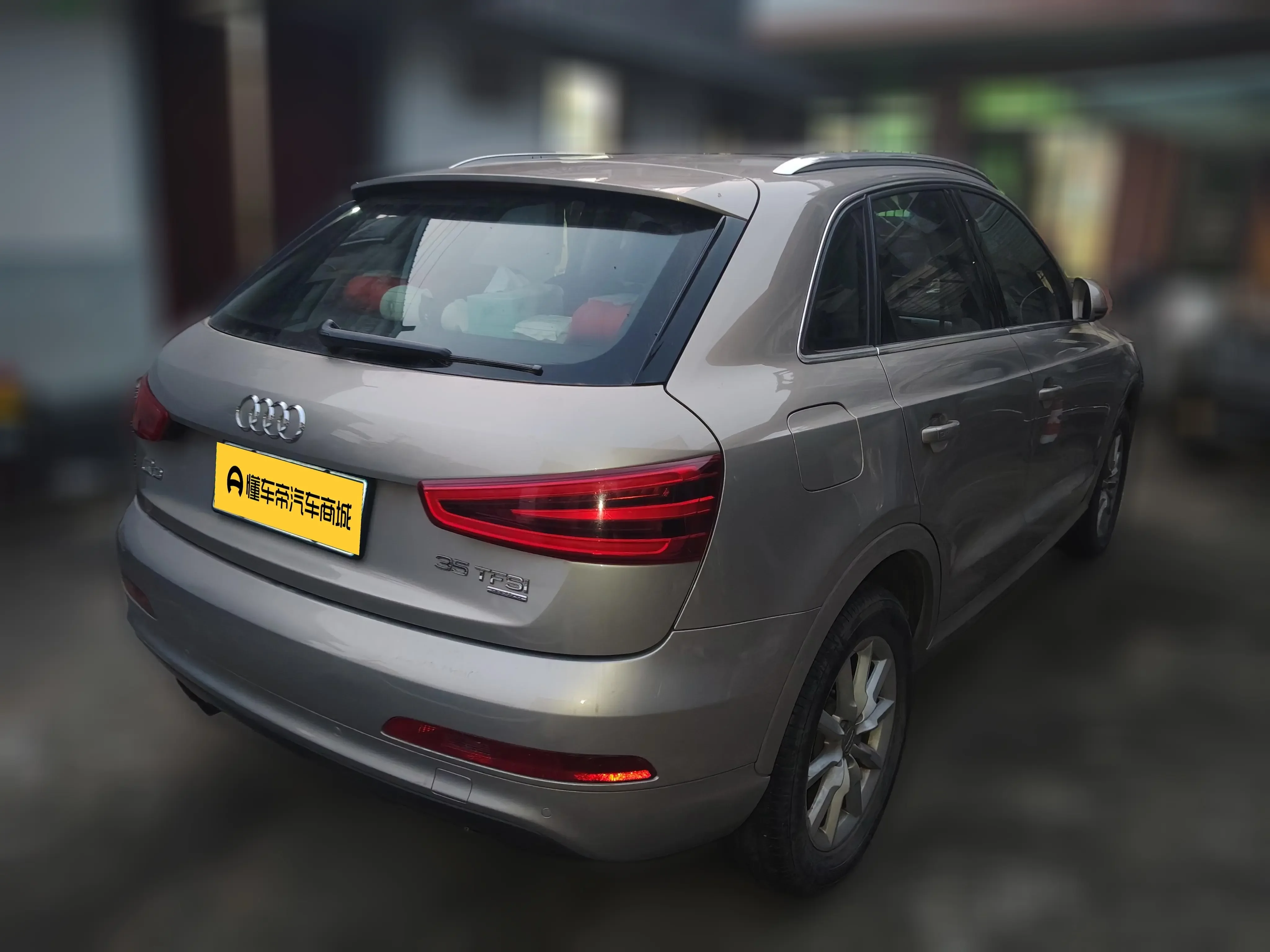 Audi Q3