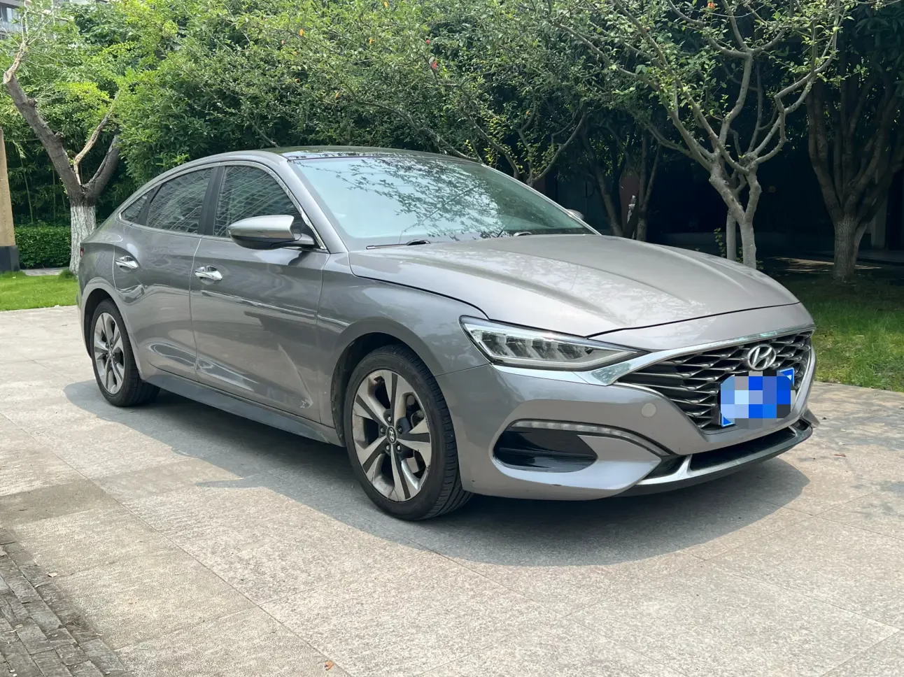 Hyundai Lafesta