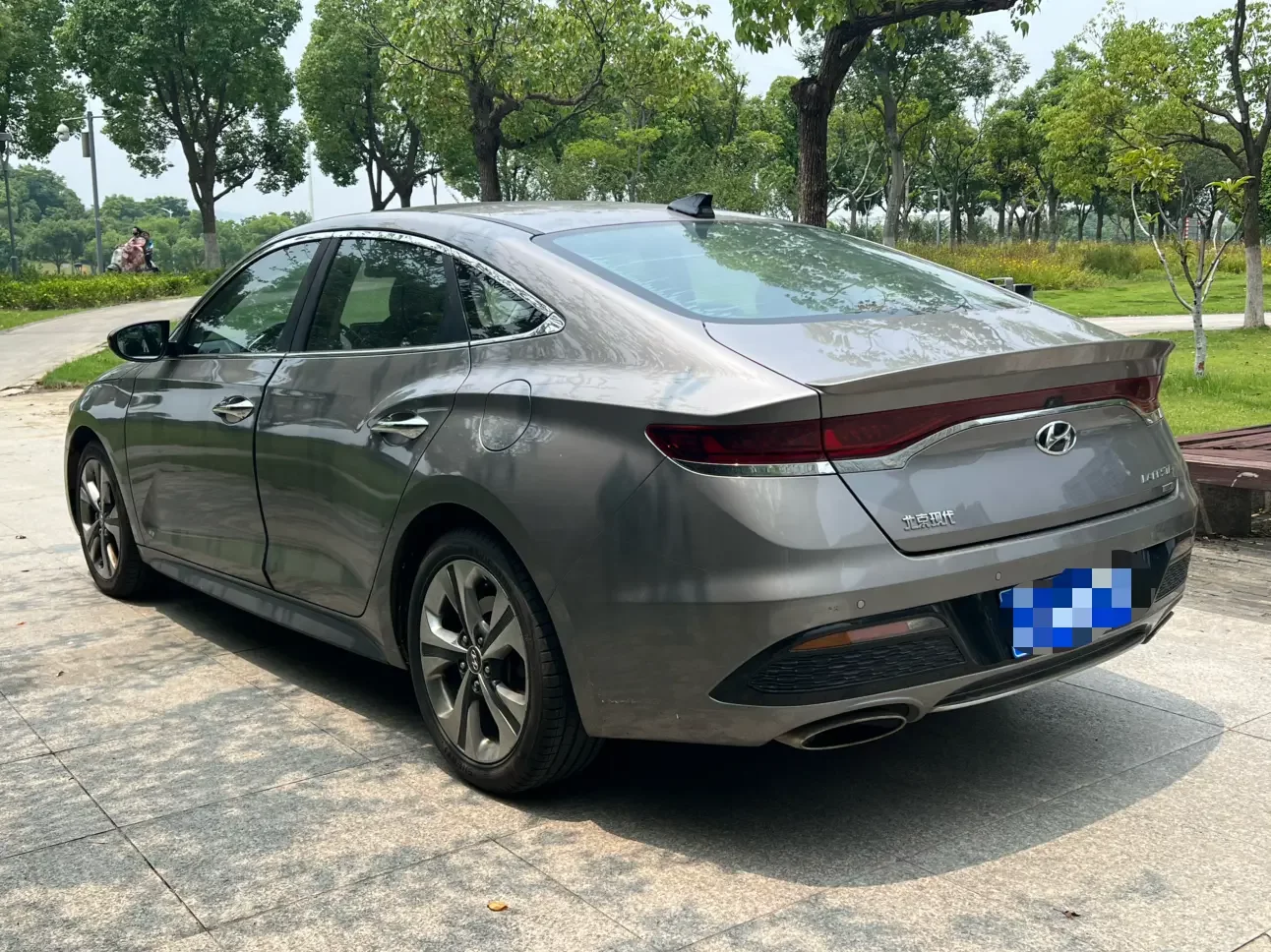 Hyundai Lafesta