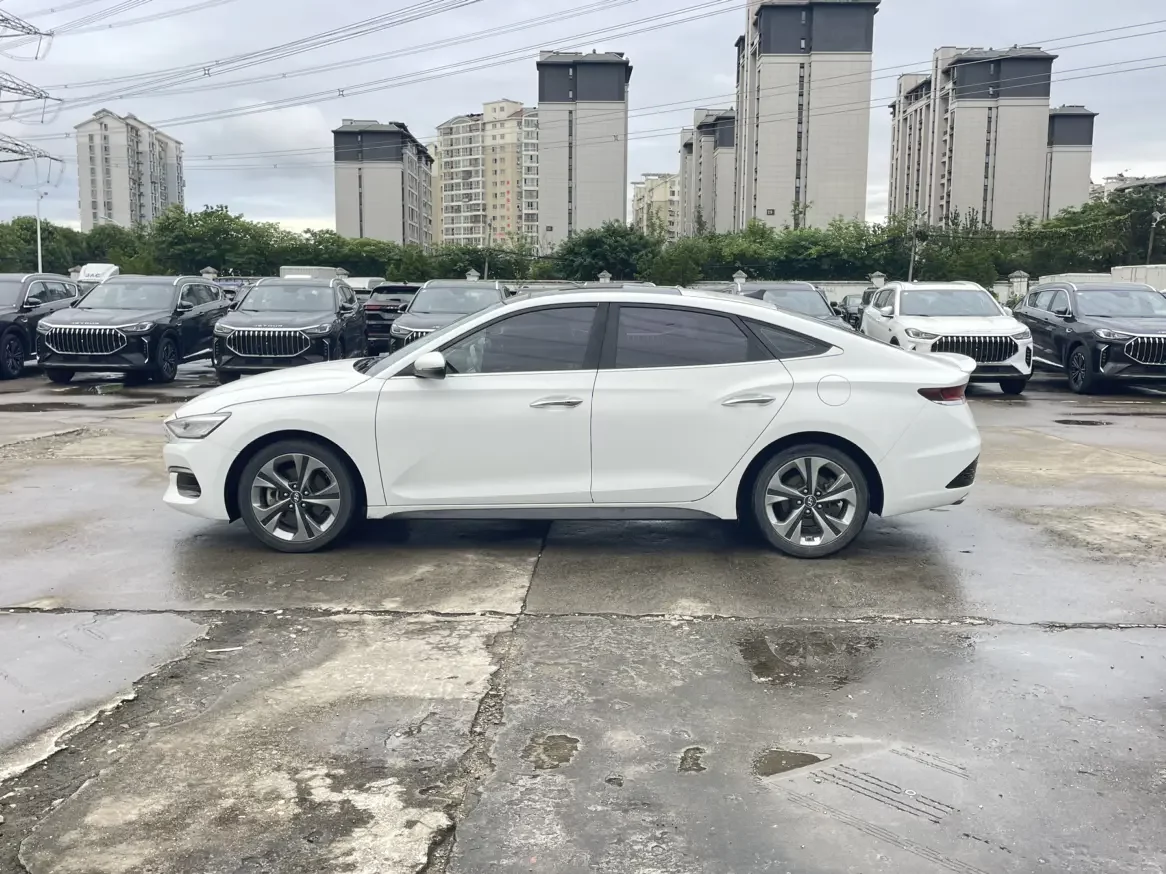 Hyundai Lafesta