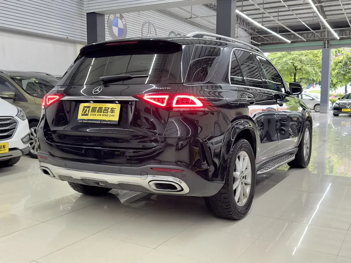 Mercedes-Benz GLE (Imported)