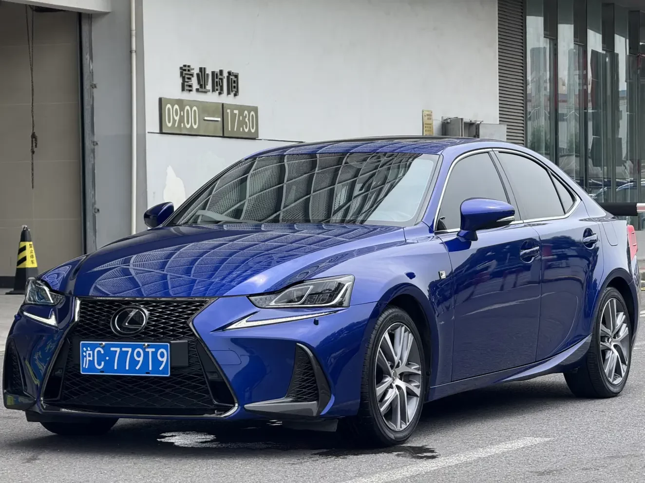 Lexus IS  из Китая