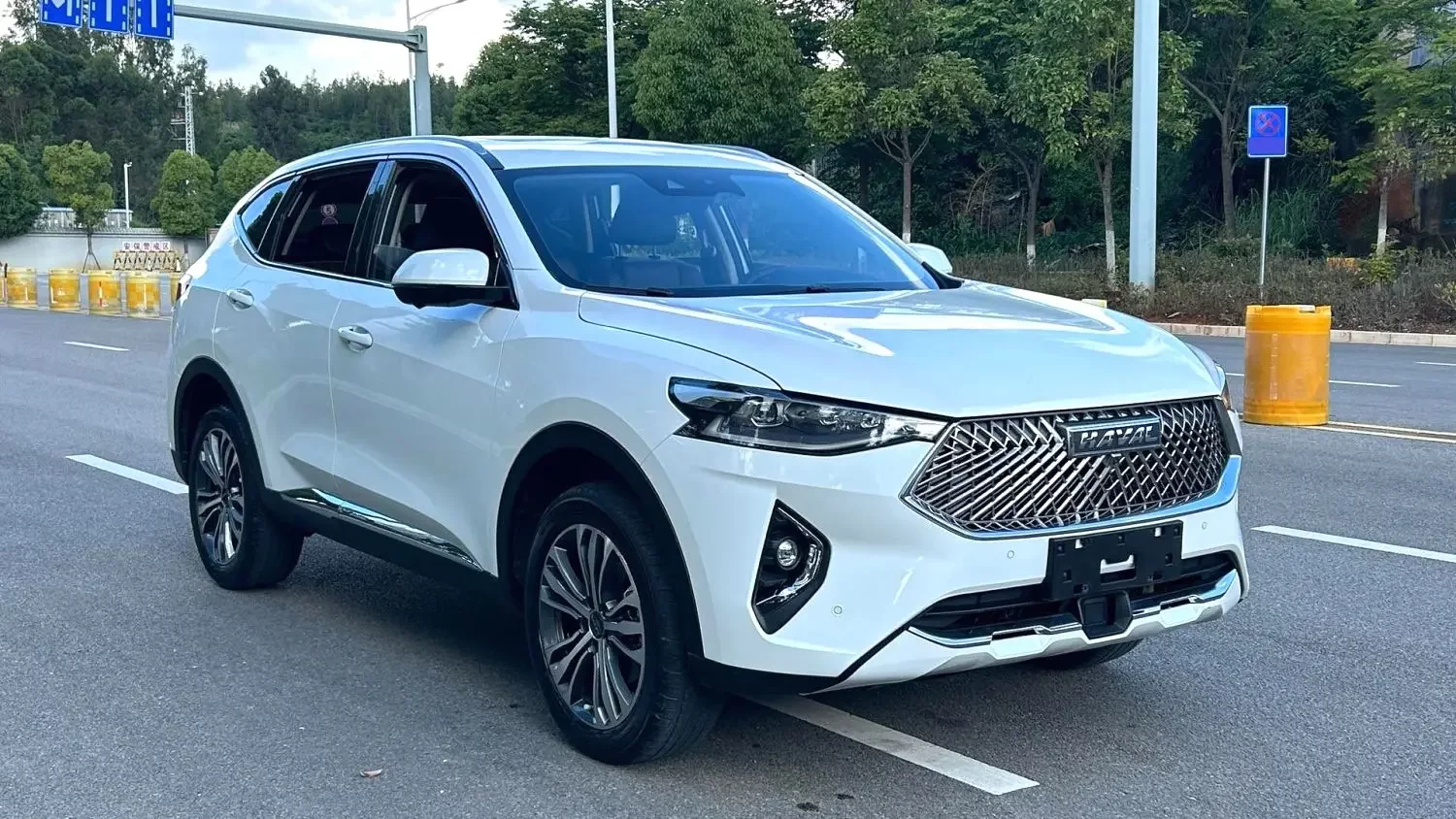 Haval F7