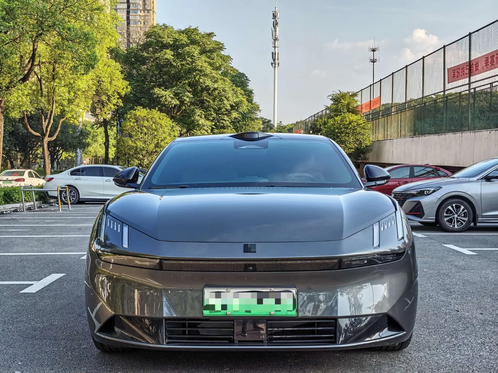 Lynk & Co Z10