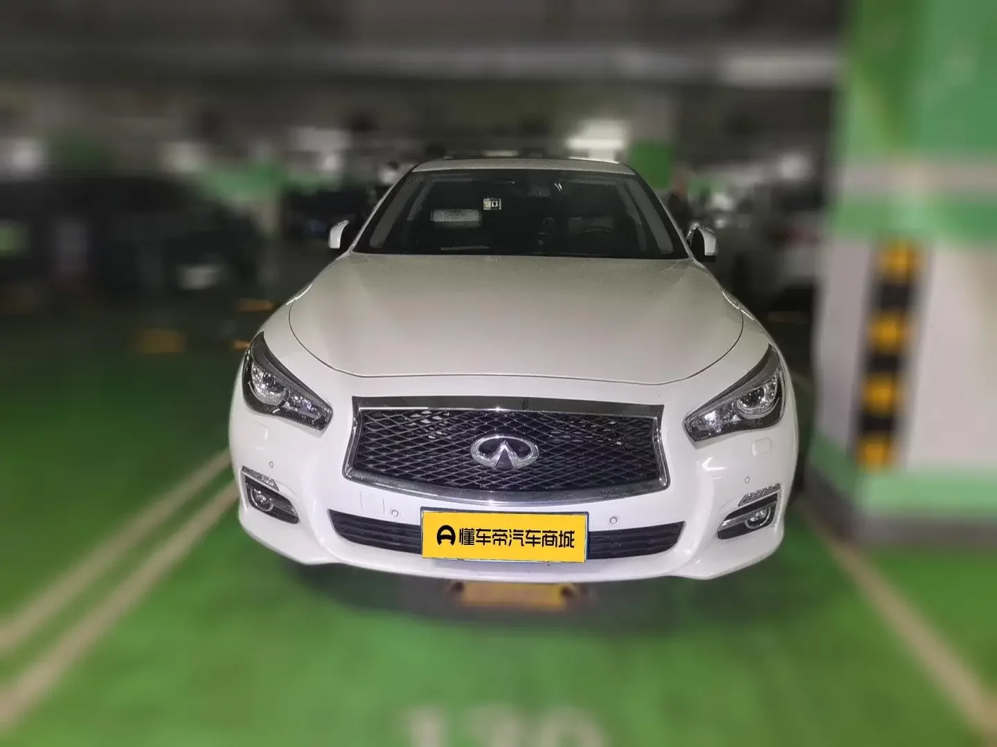 Infiniti Q50L
