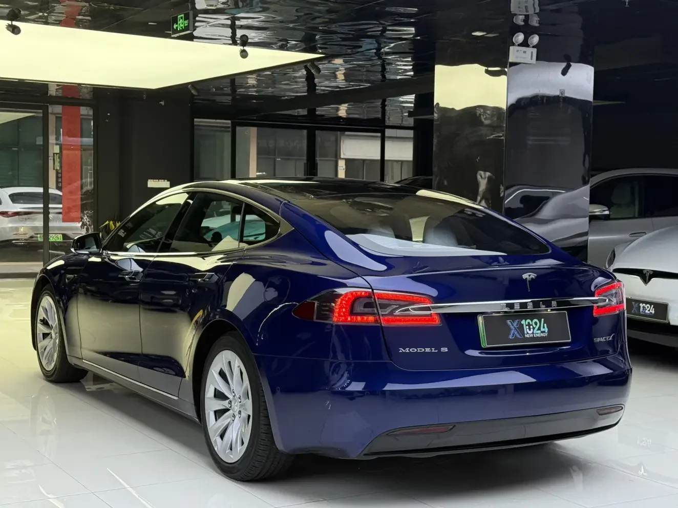 Tesla Model S