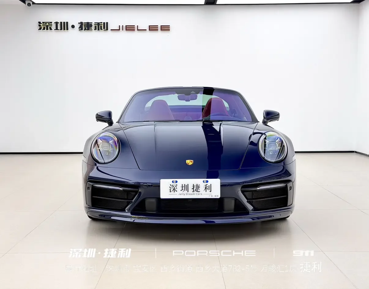 Porsche 911