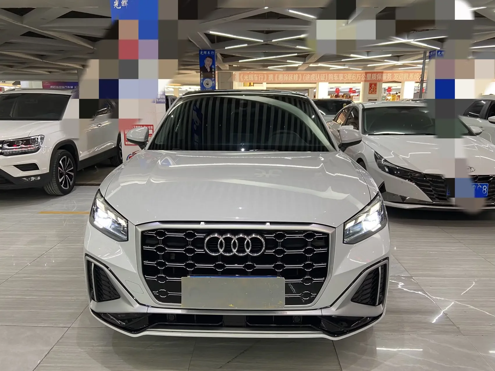 Audi Q2L
