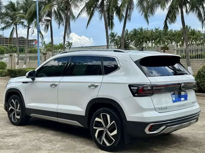 Volkswagen Tharu