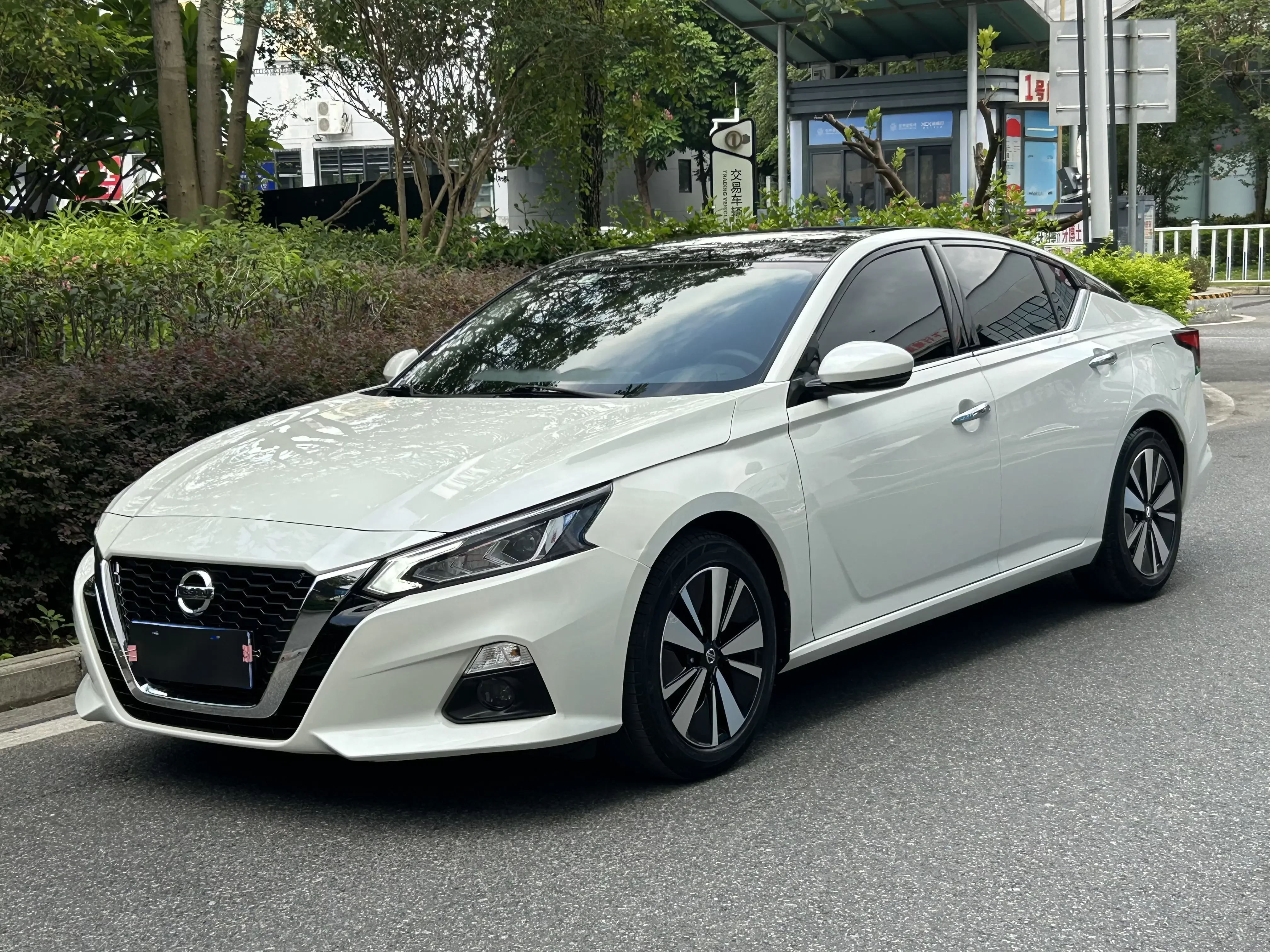 Nissan Altima