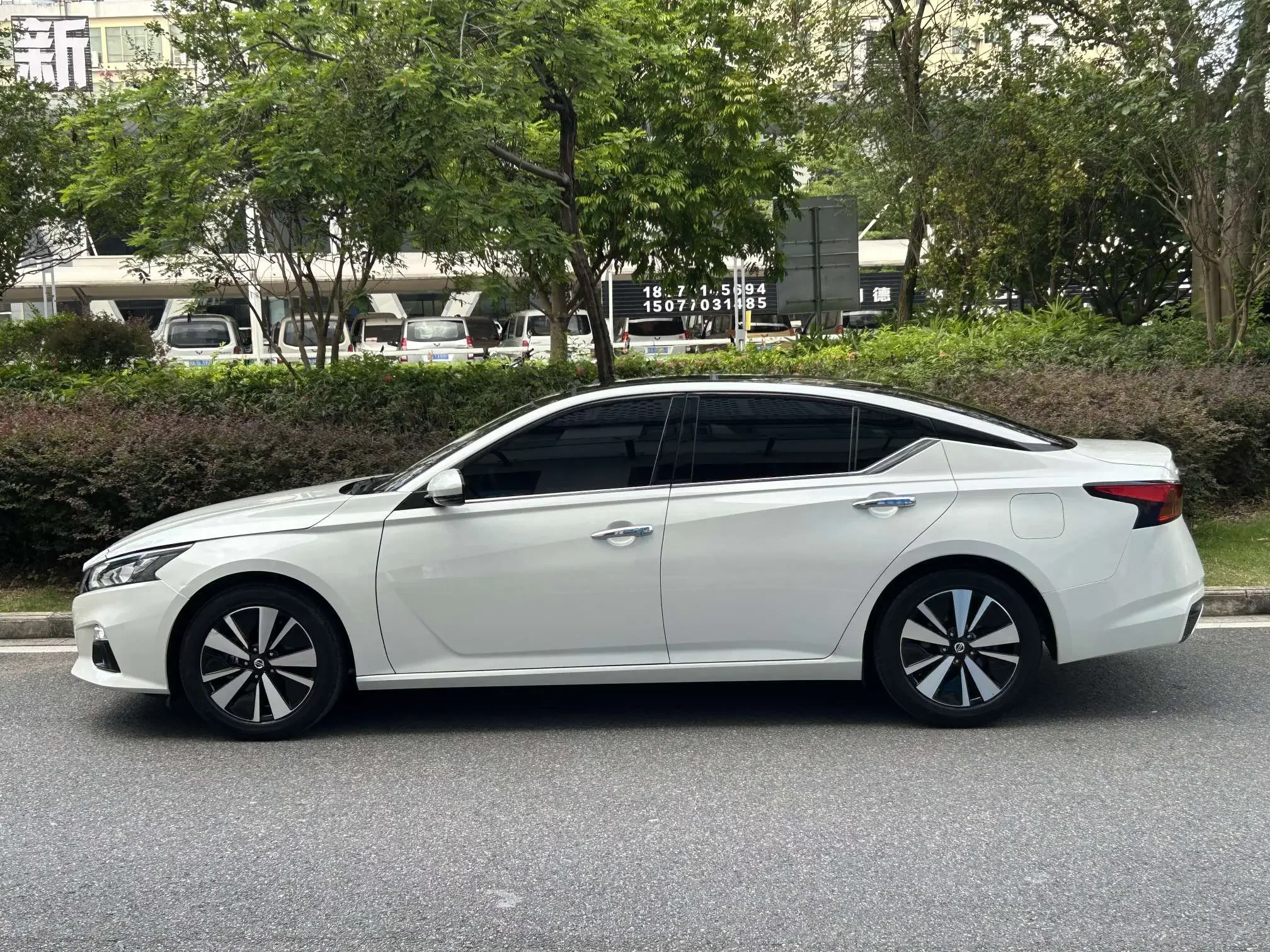 Nissan Altima