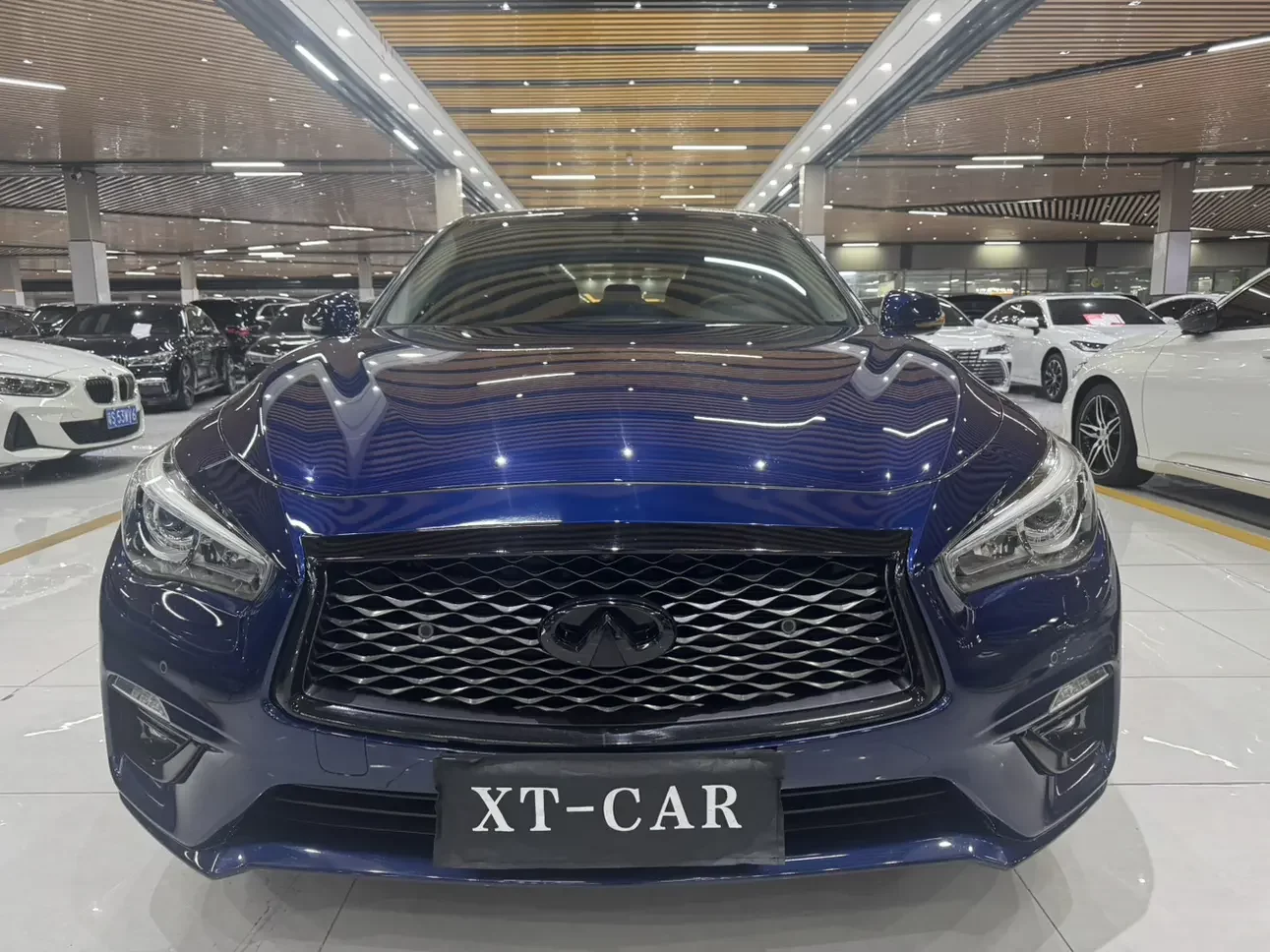 Infiniti Q50L  из Китая