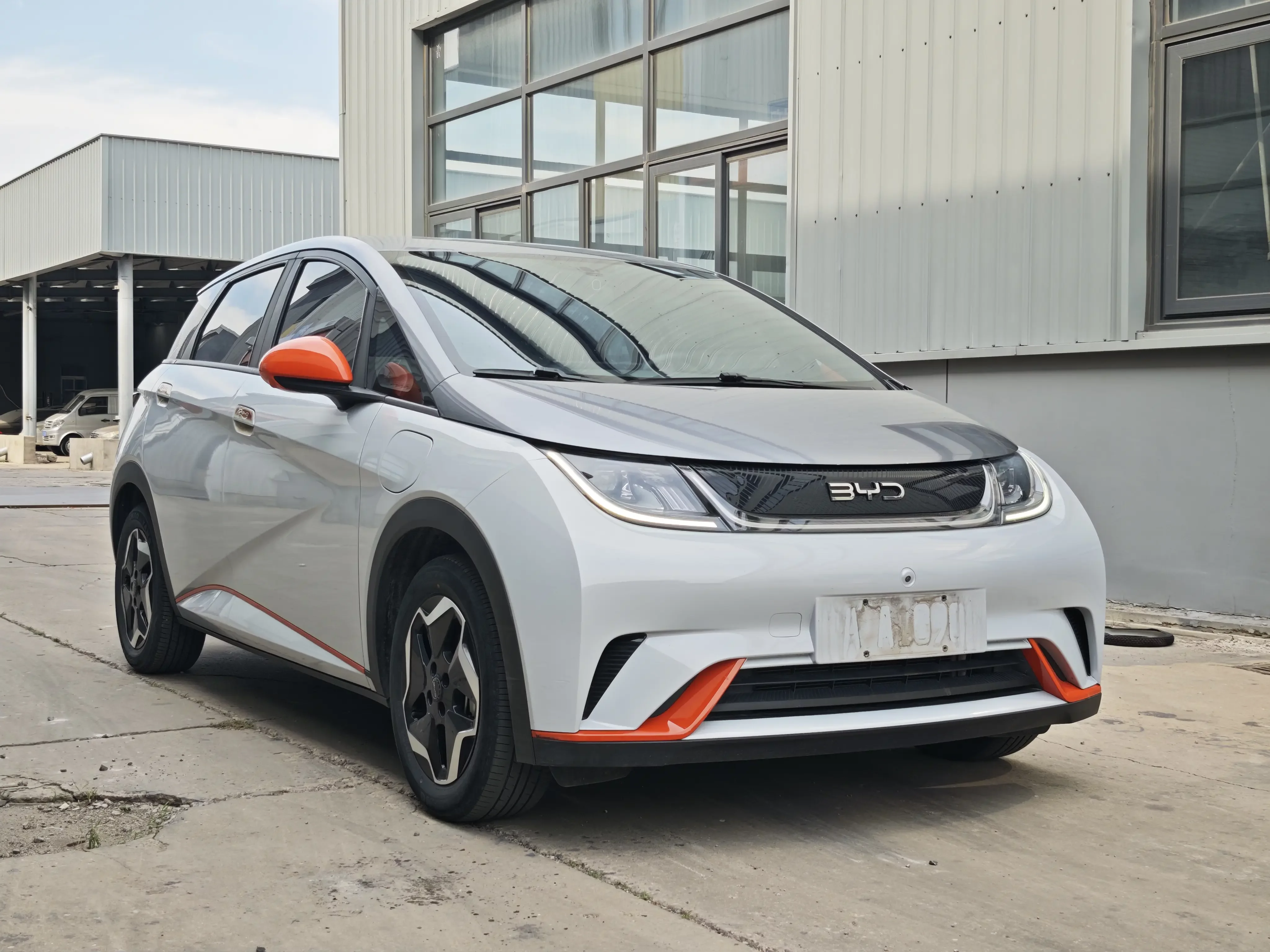 BYD dolphin